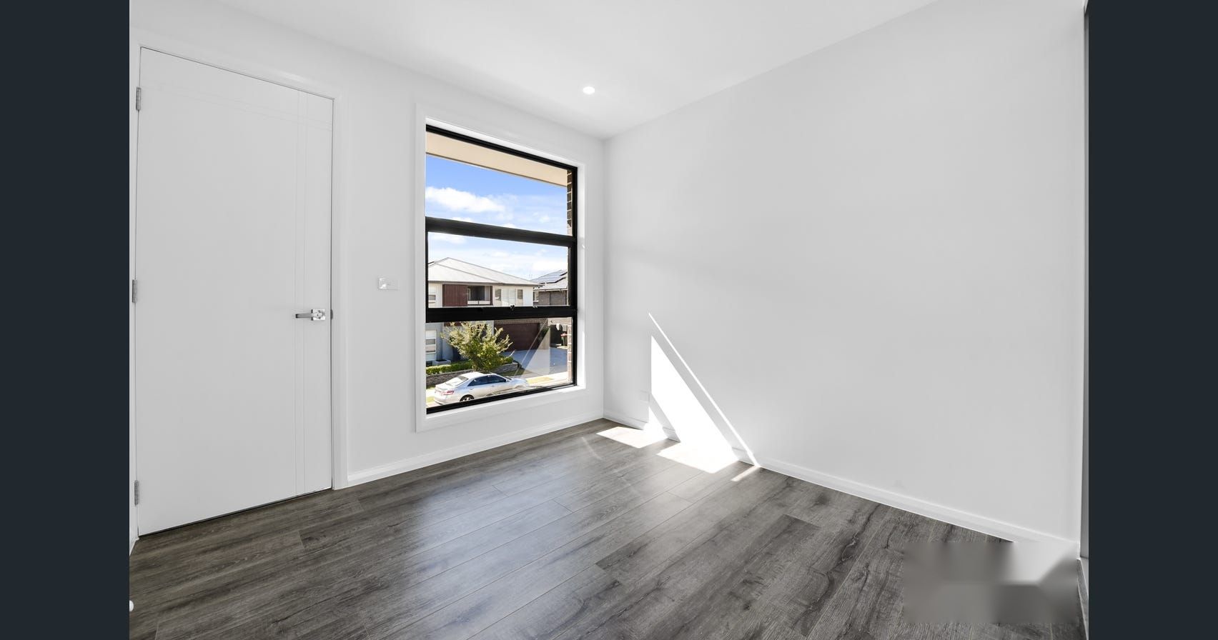 31 Cassinia Avenue — photo 10 of 14