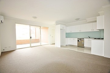 28/221A Waterworth Drive, Mount Annan, NSW 2567