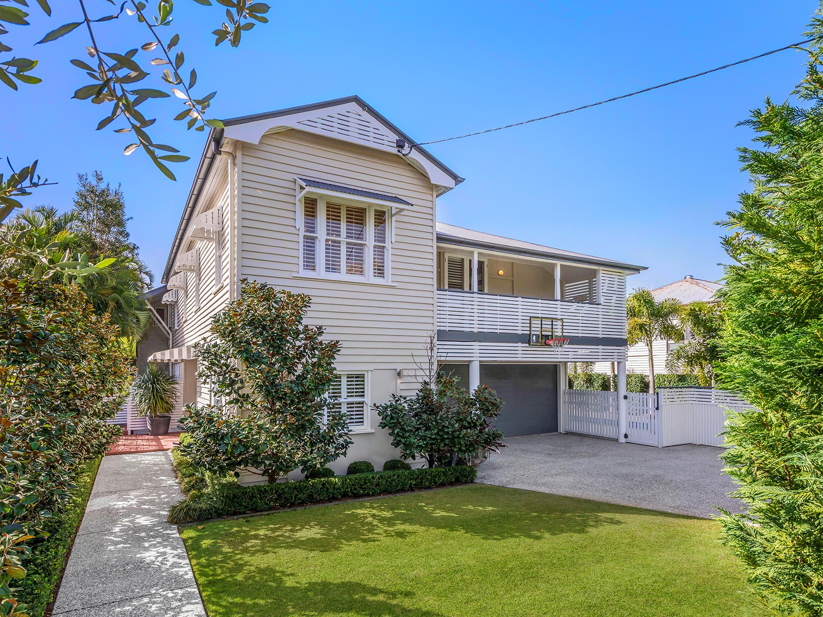 9 Emma Street, Kalinga, QLD 4030