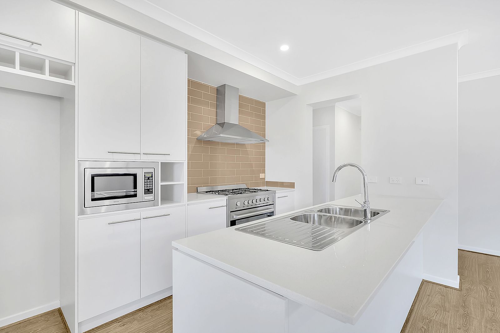 7 Retlaw Road, Mickleham, VIC 3064