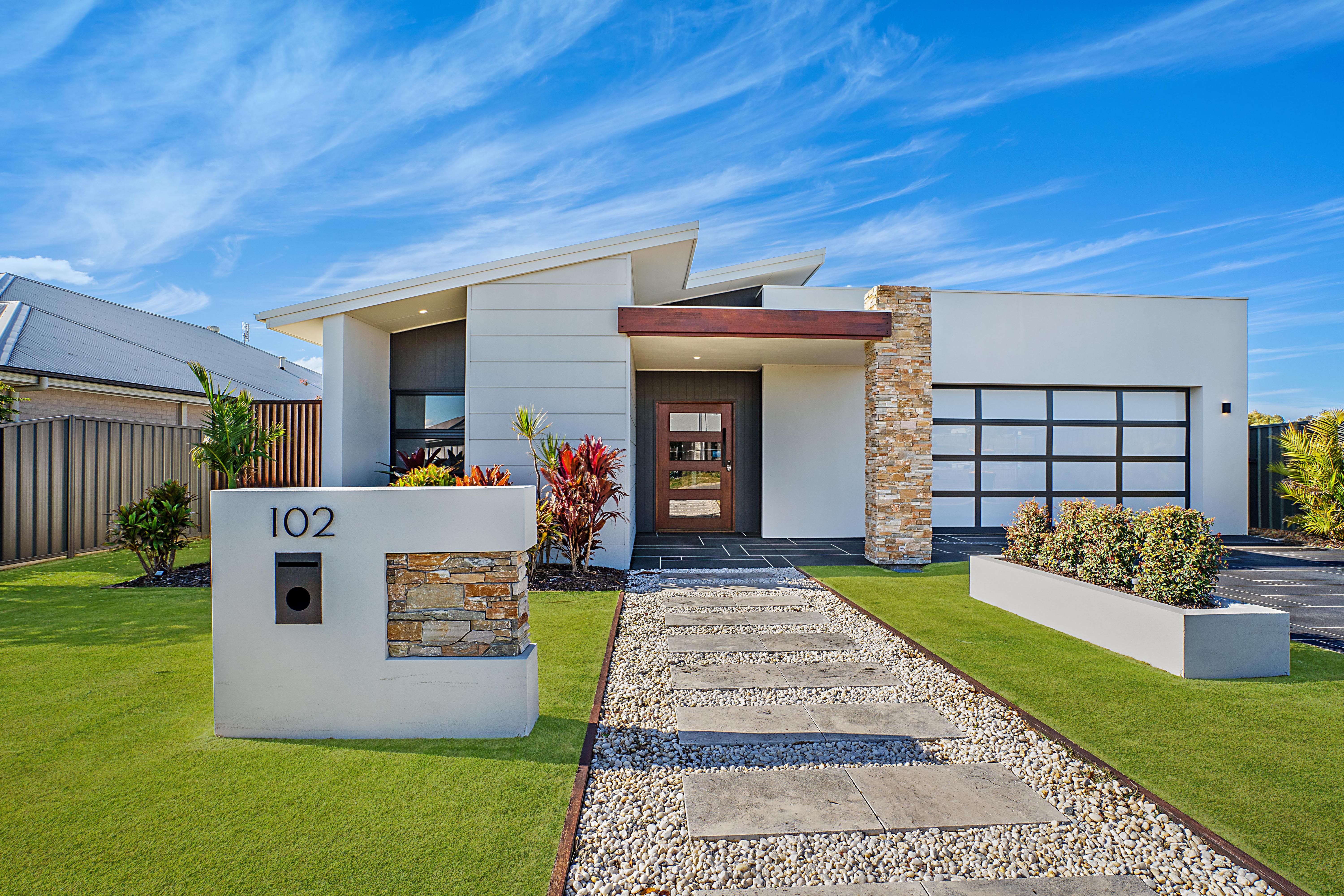 102 Grand Parade, Rutherford, NSW 2320