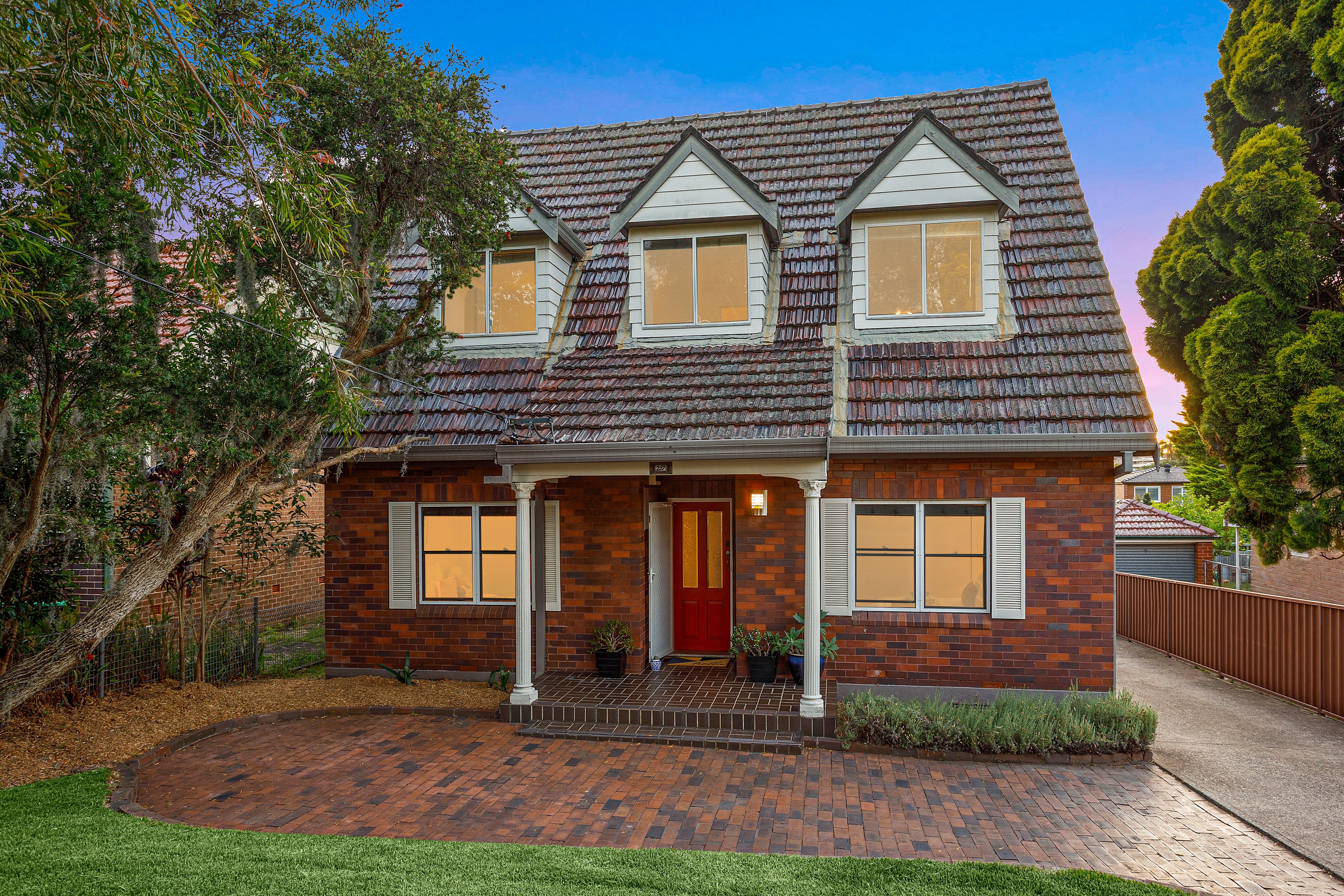 27 McRaes Avenue, Penshurst NSW 2222