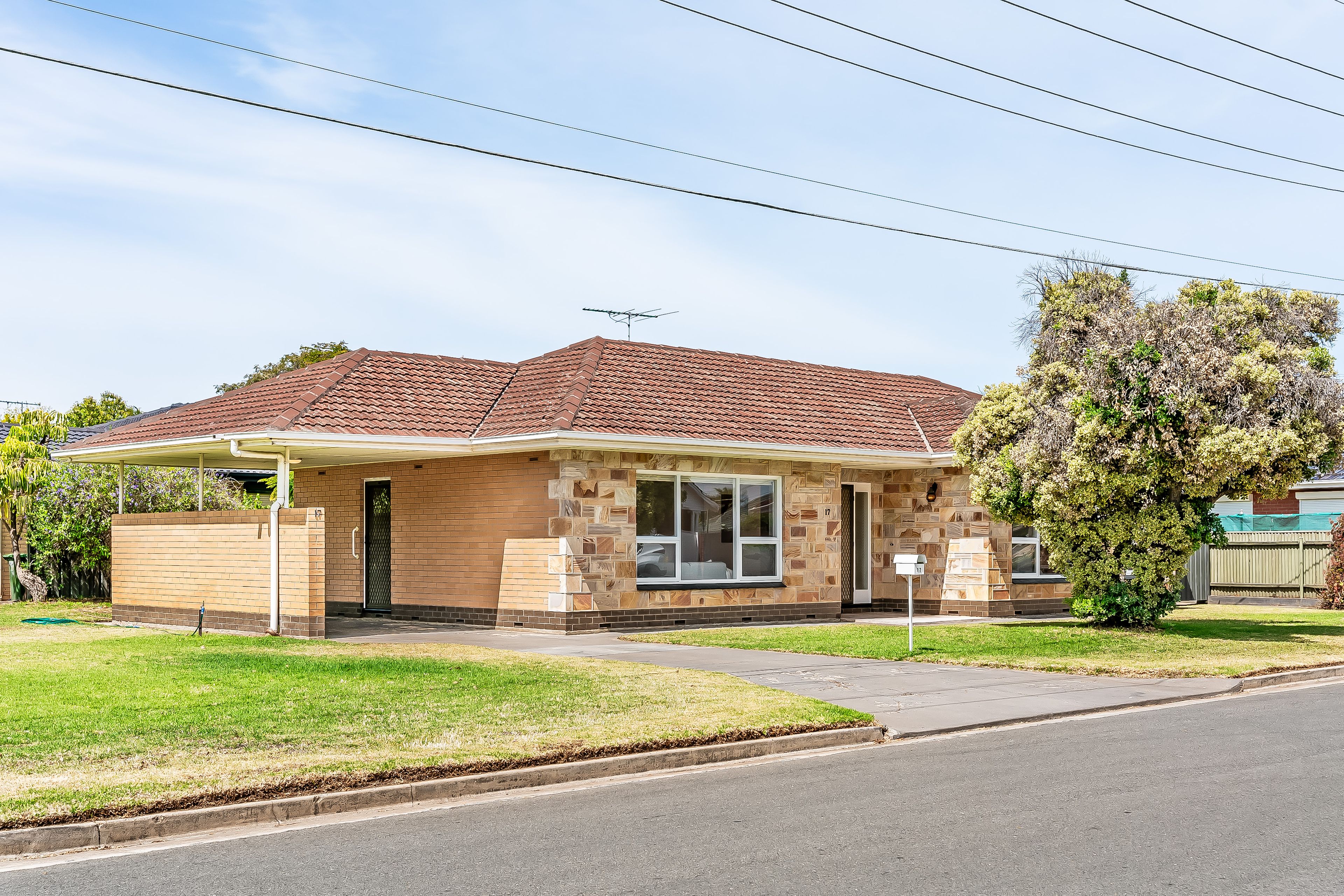17 Poplar Street, West Beach, SA 5024
