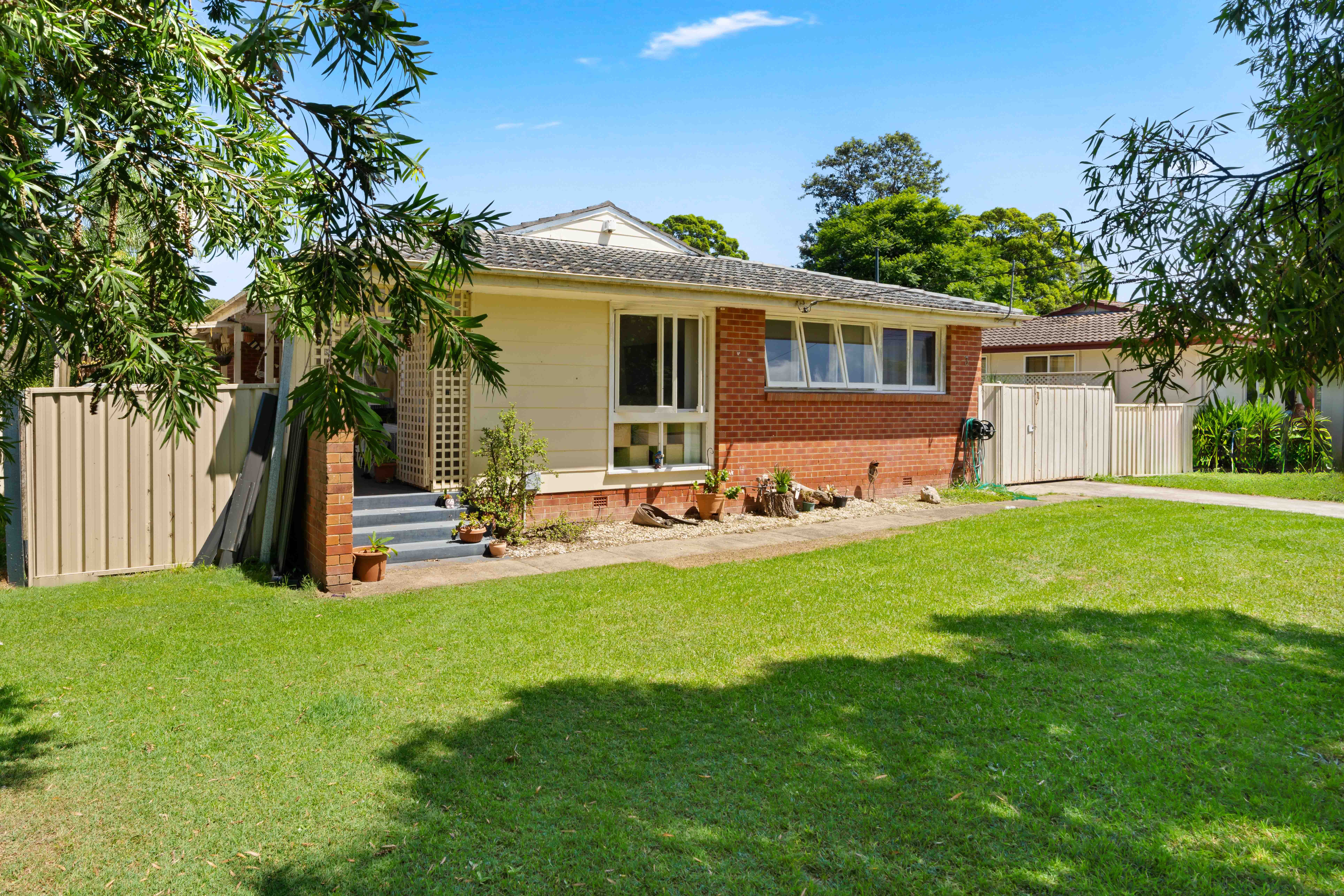 3 Alfred Street, Bomaderry NSW 2541
