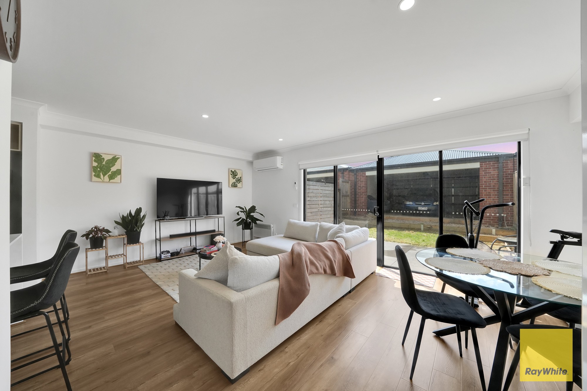 26 Harlequin Avenue, DEANSIDE, VIC 3336