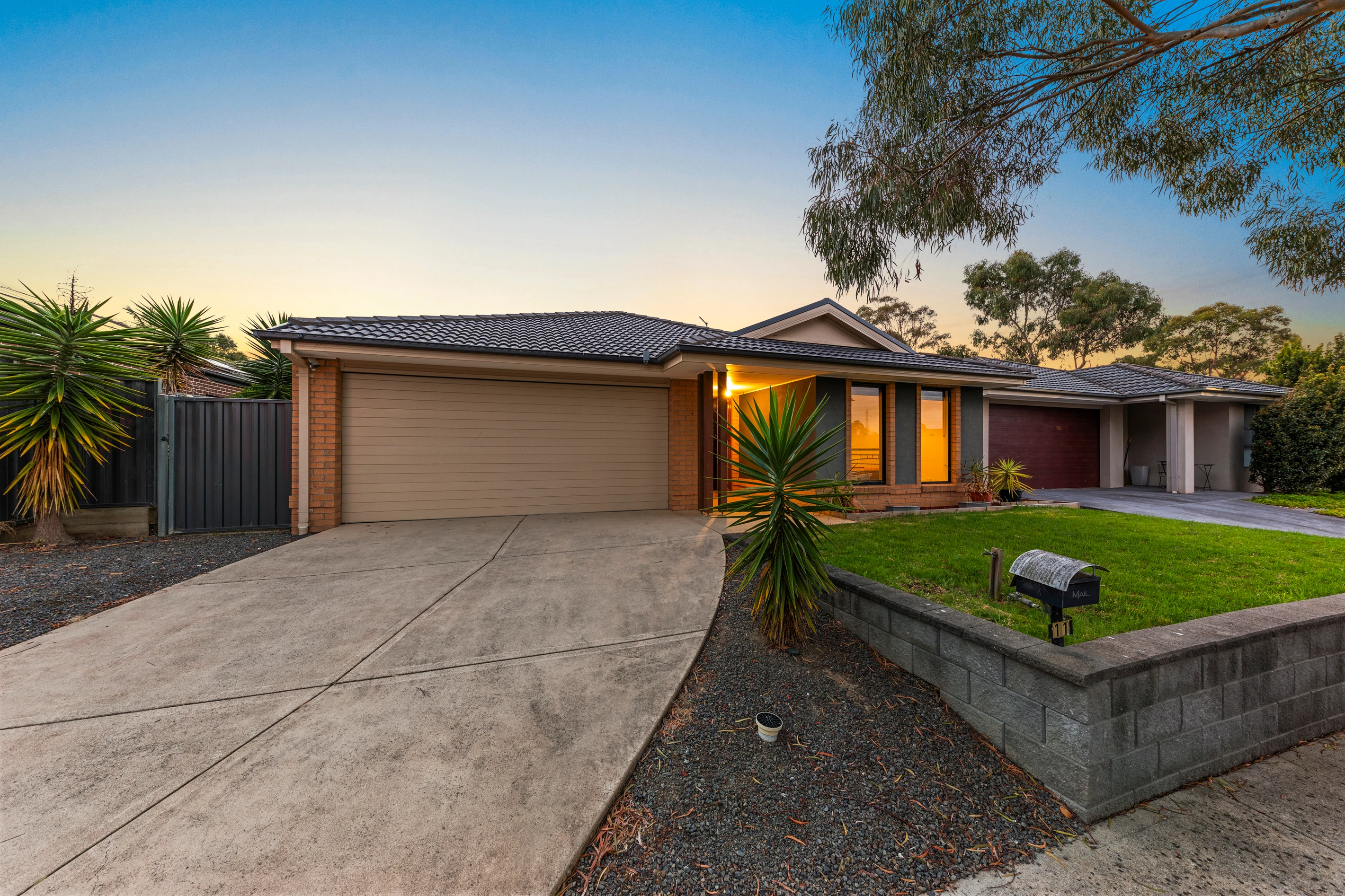11 Illawarra Way, Pakenham, VIC 3810