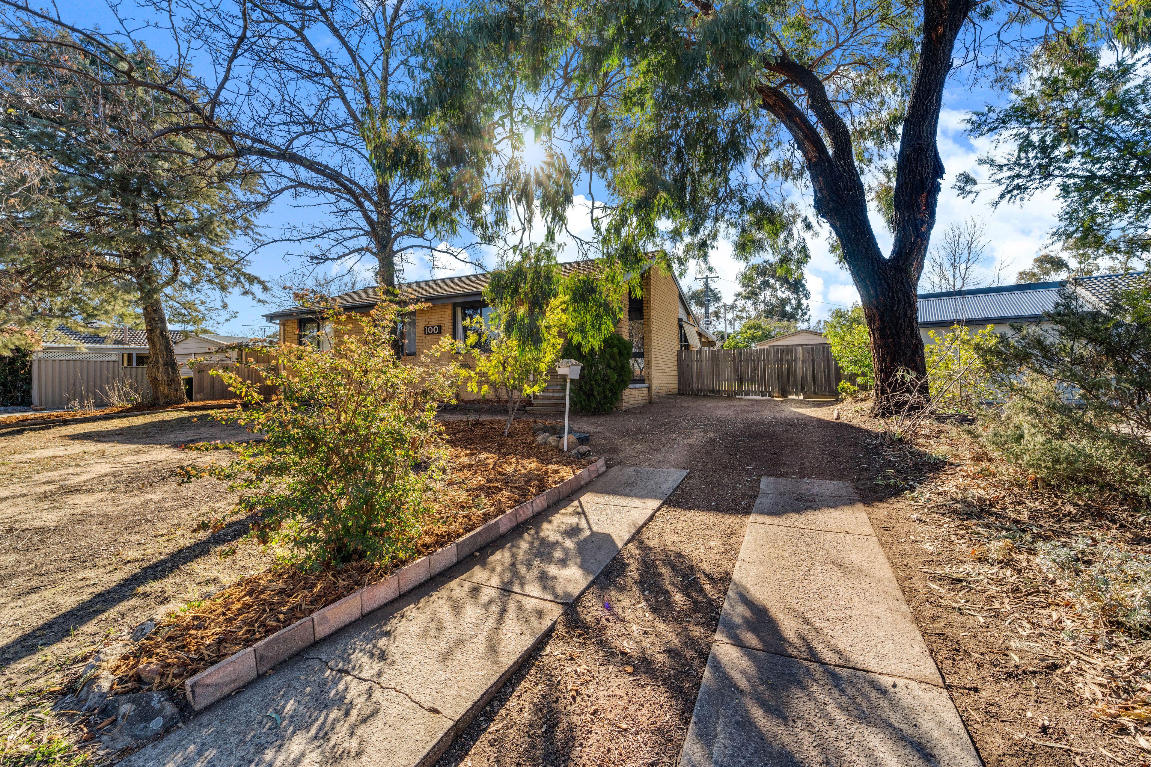 100 Clive Steele Avenue, Monash ACT 2904