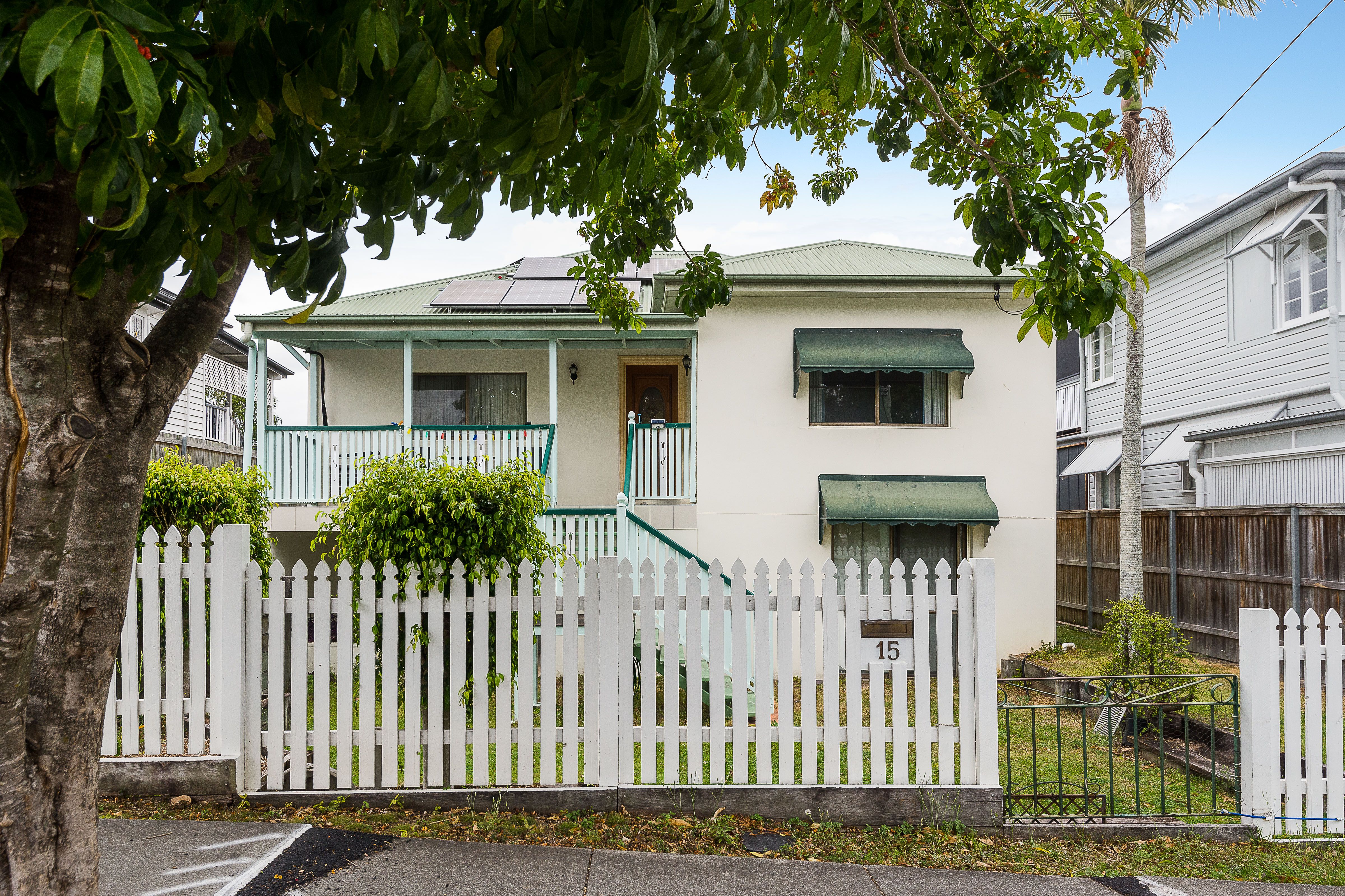 15 Mclean Parade, Ashgrove QLD 4060