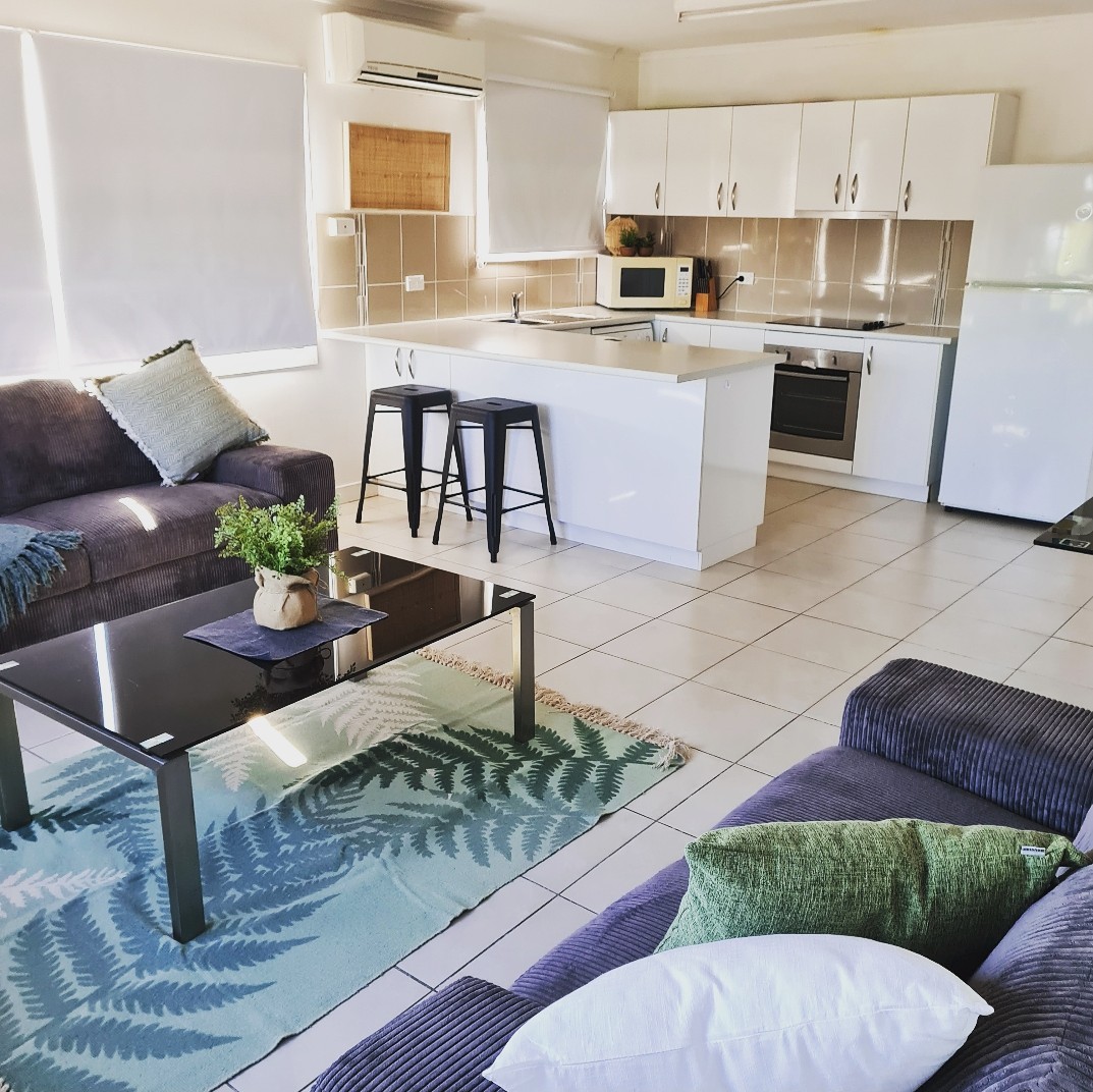 2/8 Byrne Street, West Gladstone, QLD 4680