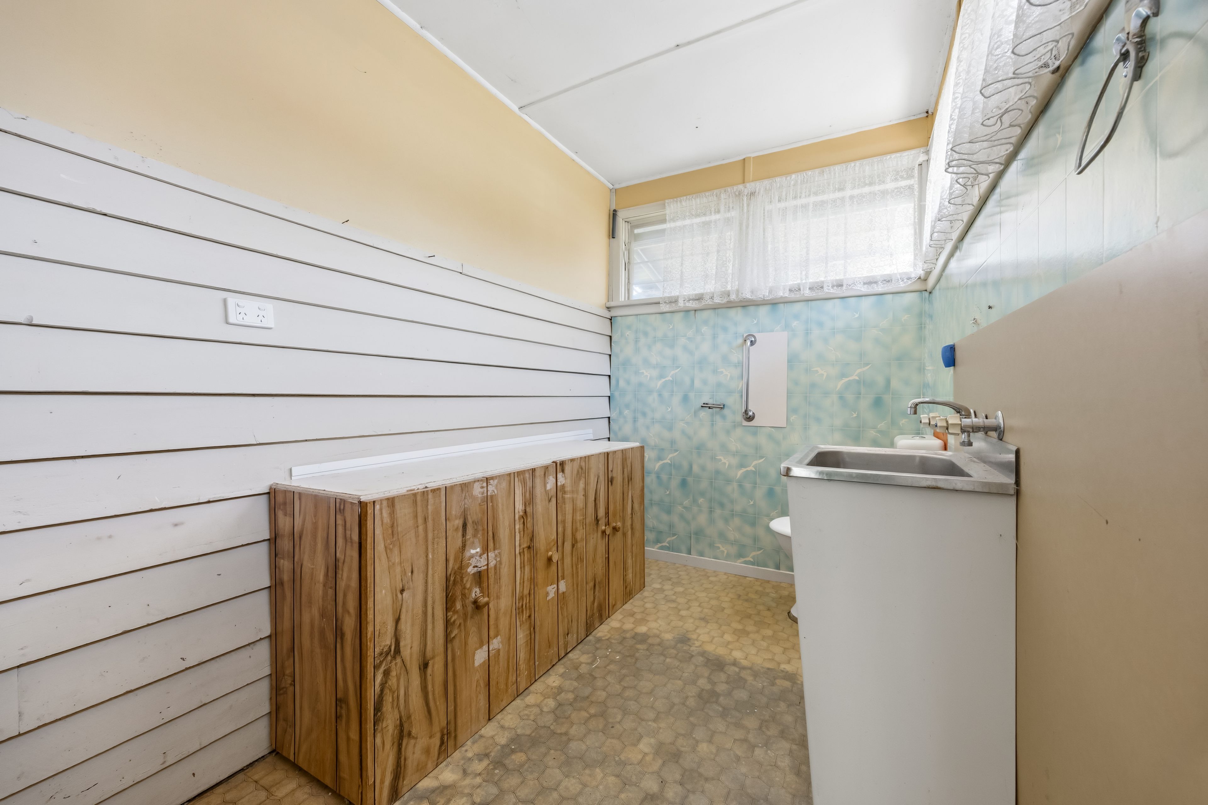 50-52 Ligar Street — photo 12 of 16