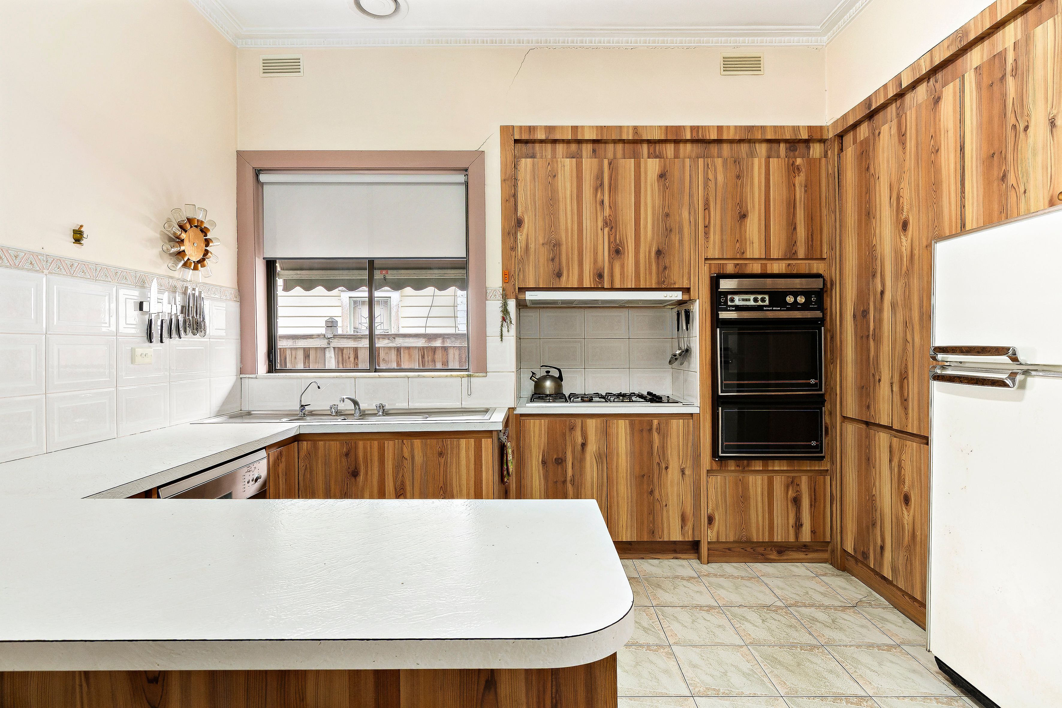 159 Munro Street — photo 9 of 17