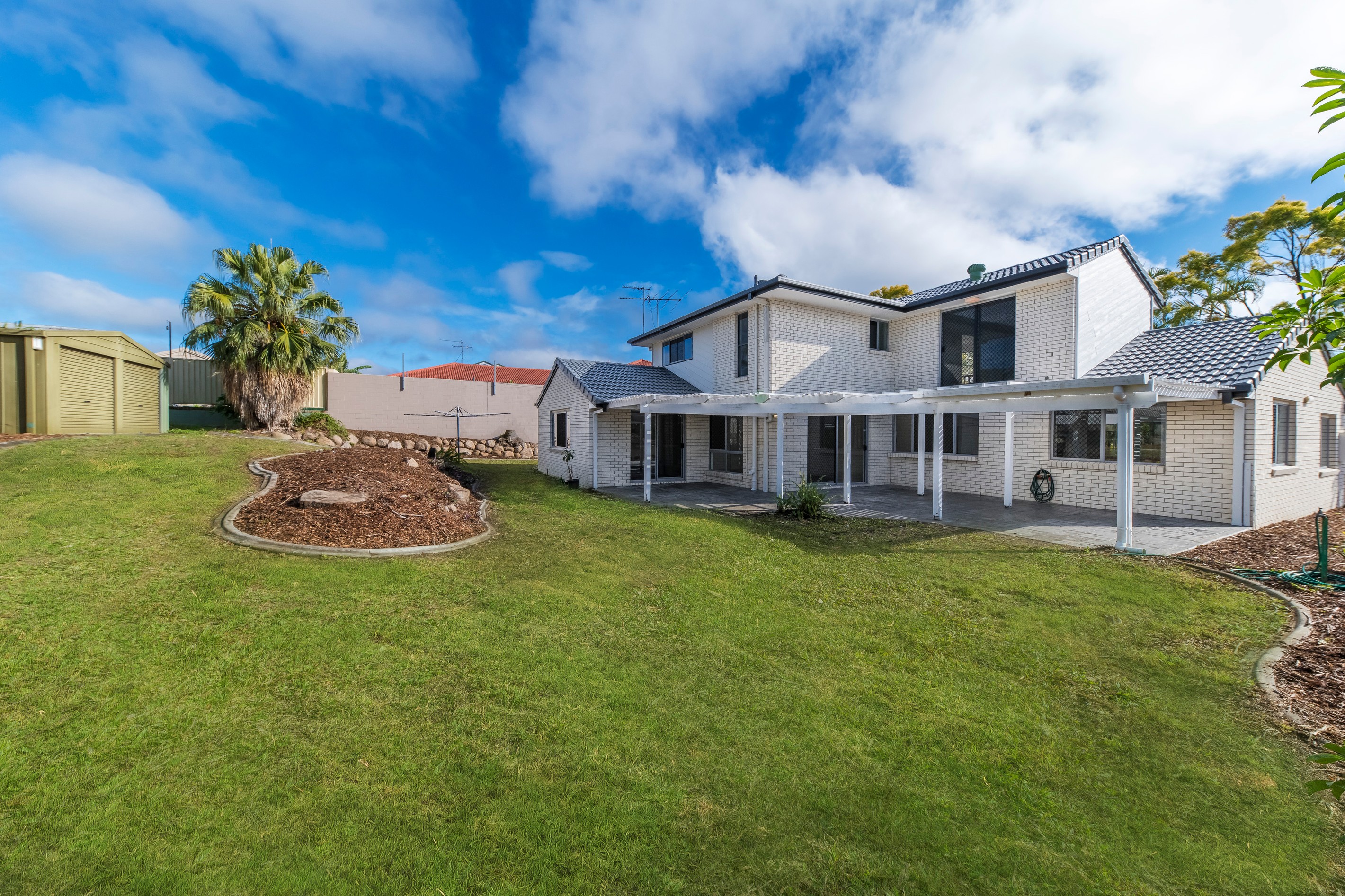 9 Willow Street, Albany Creek, QLD 4035