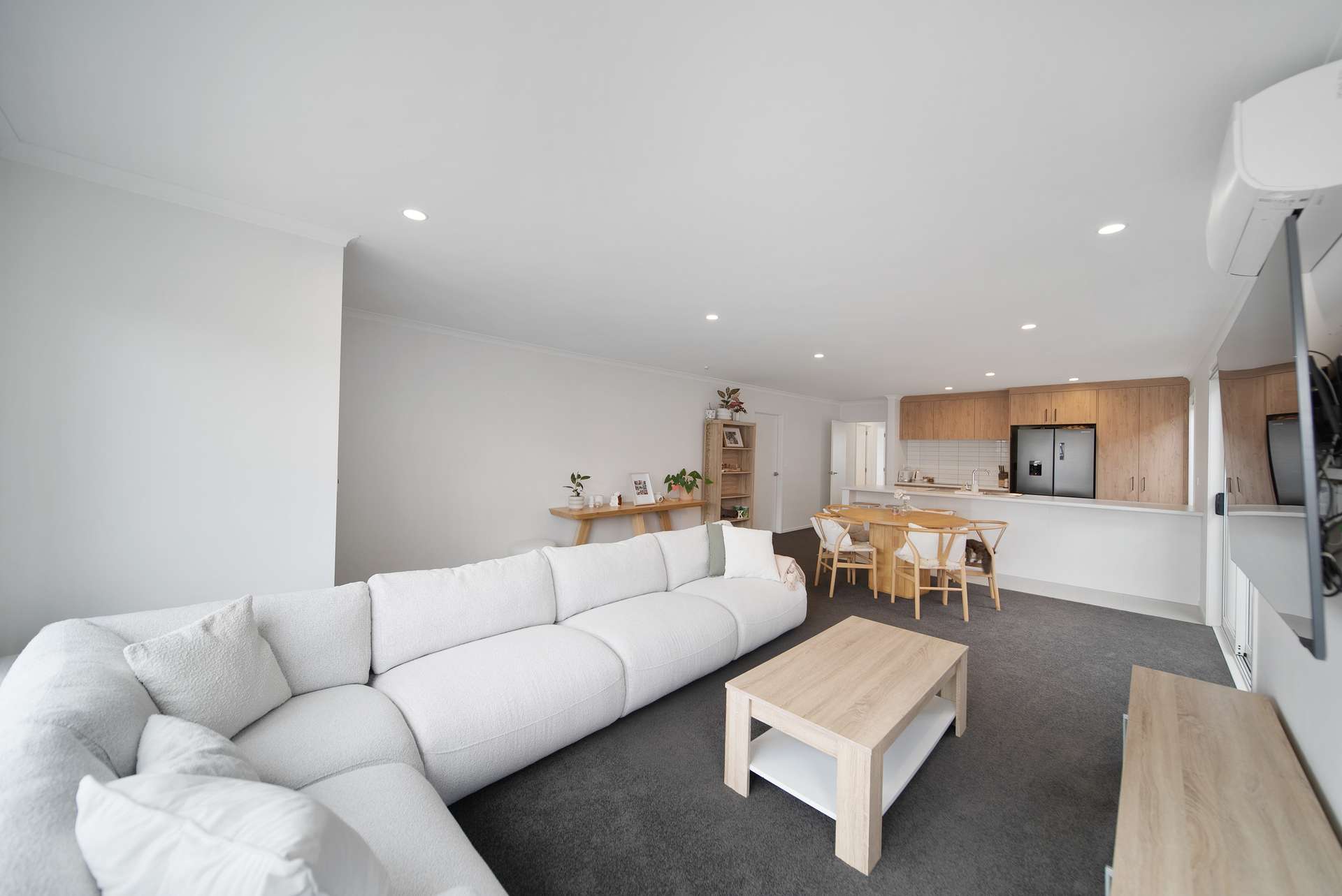 17 Komako Lane photo 3