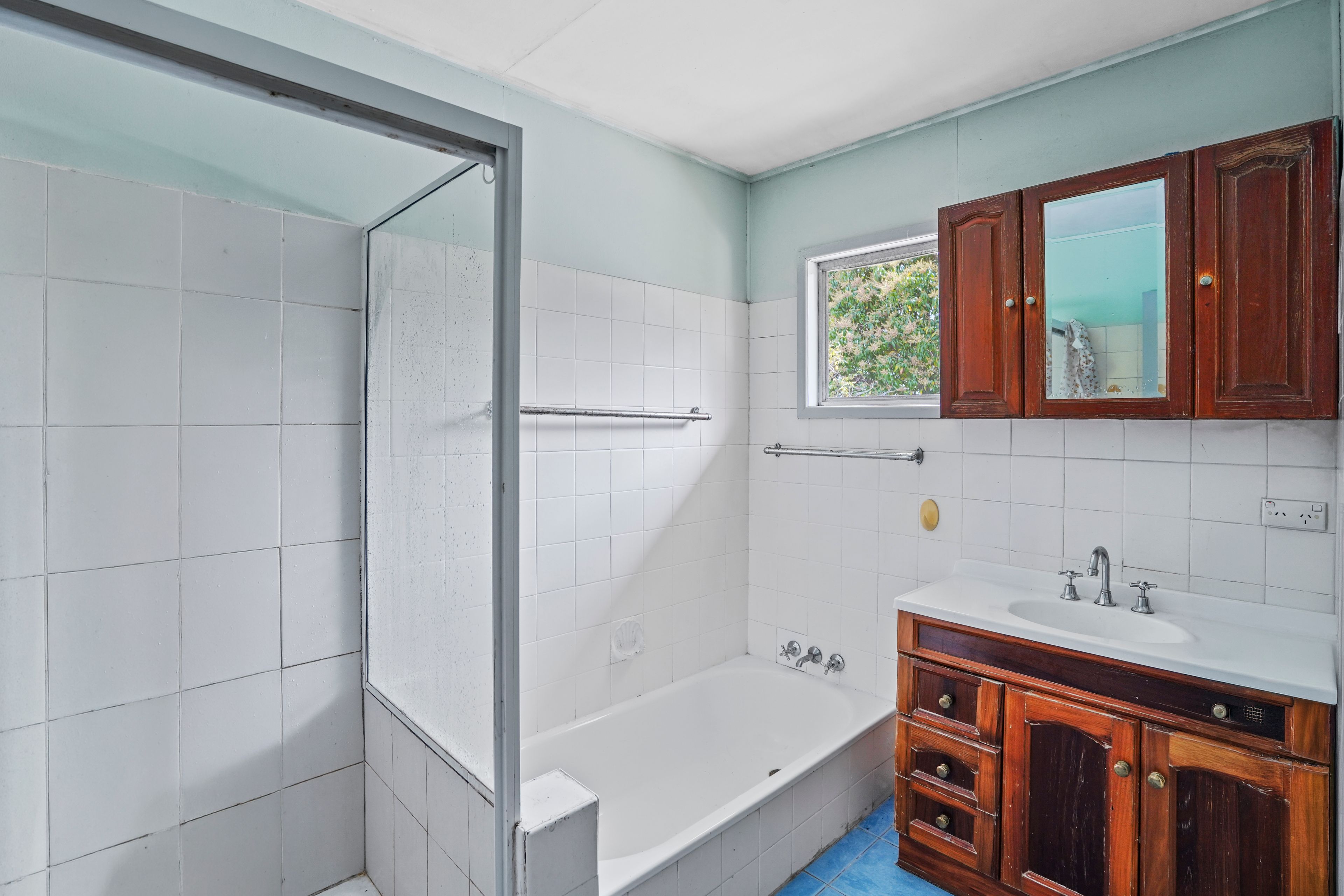 77 Ashton Street — photo 11 of 13