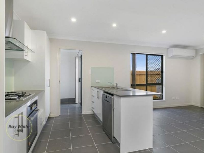 1 Swift Close, Redbank Plains, QLD 4301