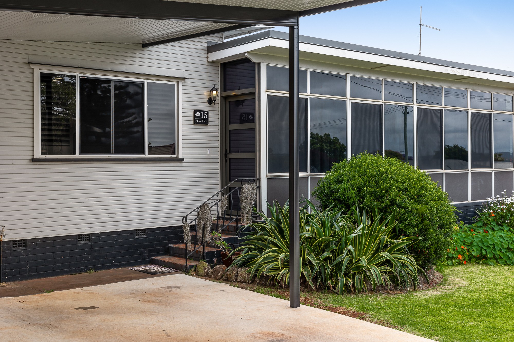 15 Fitzpatrick Street, Wilsonton, QLD 4350