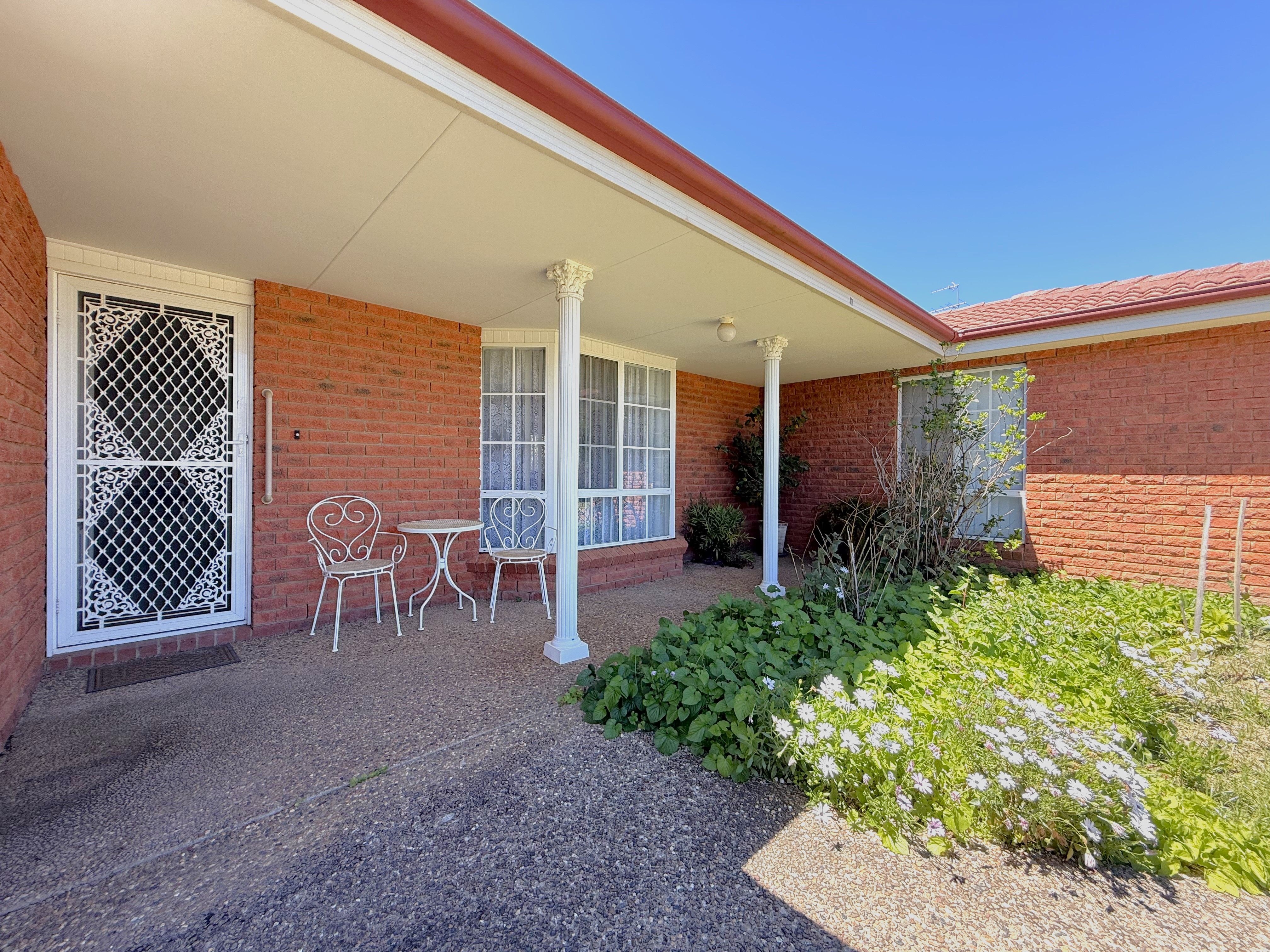 21 Trafalgar Street, Young, NSW 2594