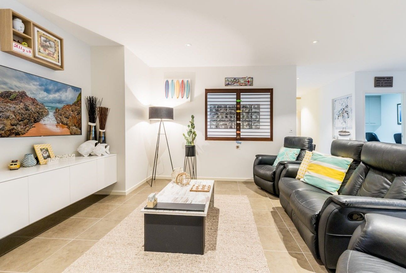 17 Beach Houses Estate Road — photo 5 of 30
