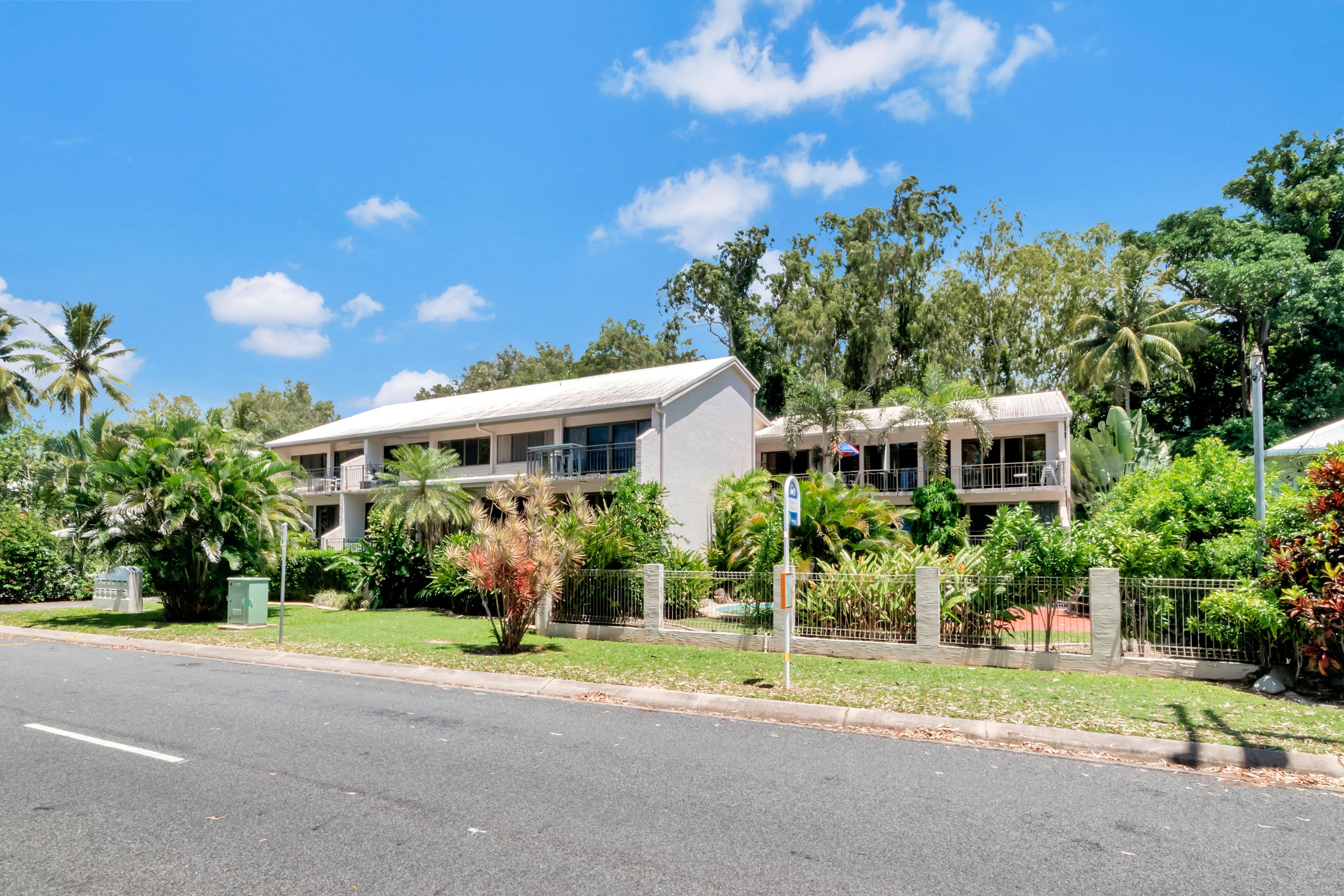 9/101 Arlington Esplanade, Clifton Beach, QLD 4879