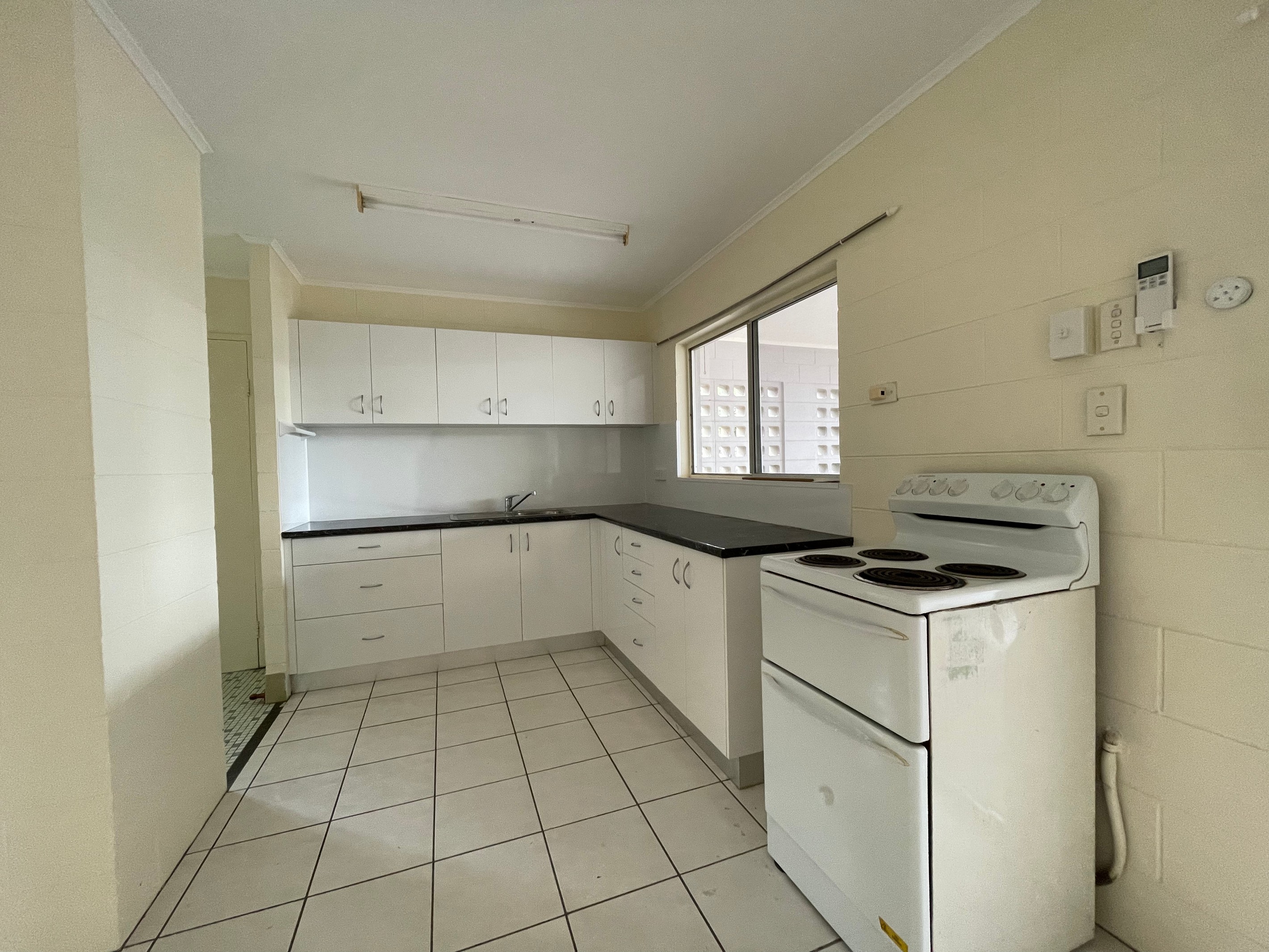 1/3 Tulip Street, Cooya Beach, QLD 4873