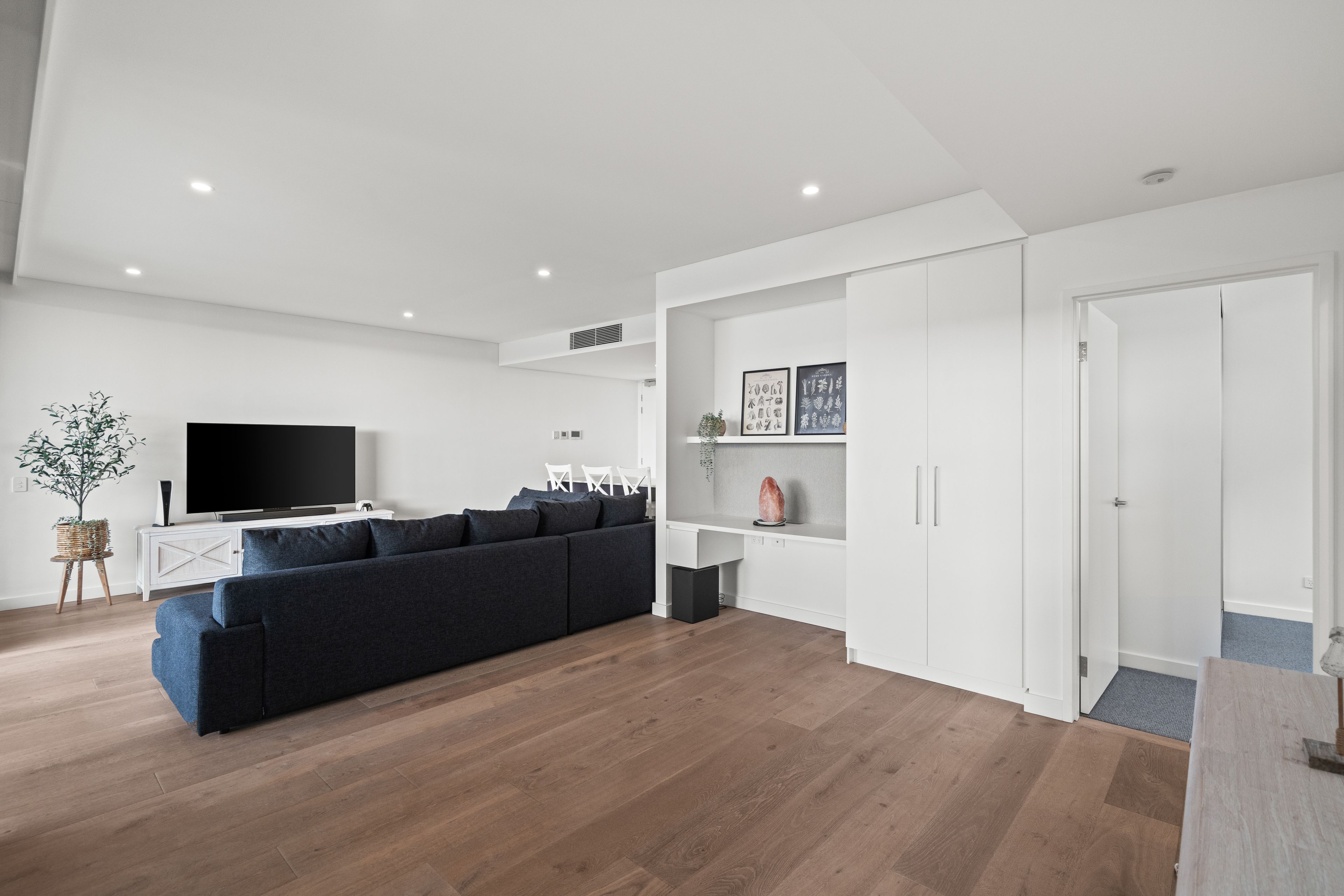 83/16 Marina Drive — photo 15 of 30