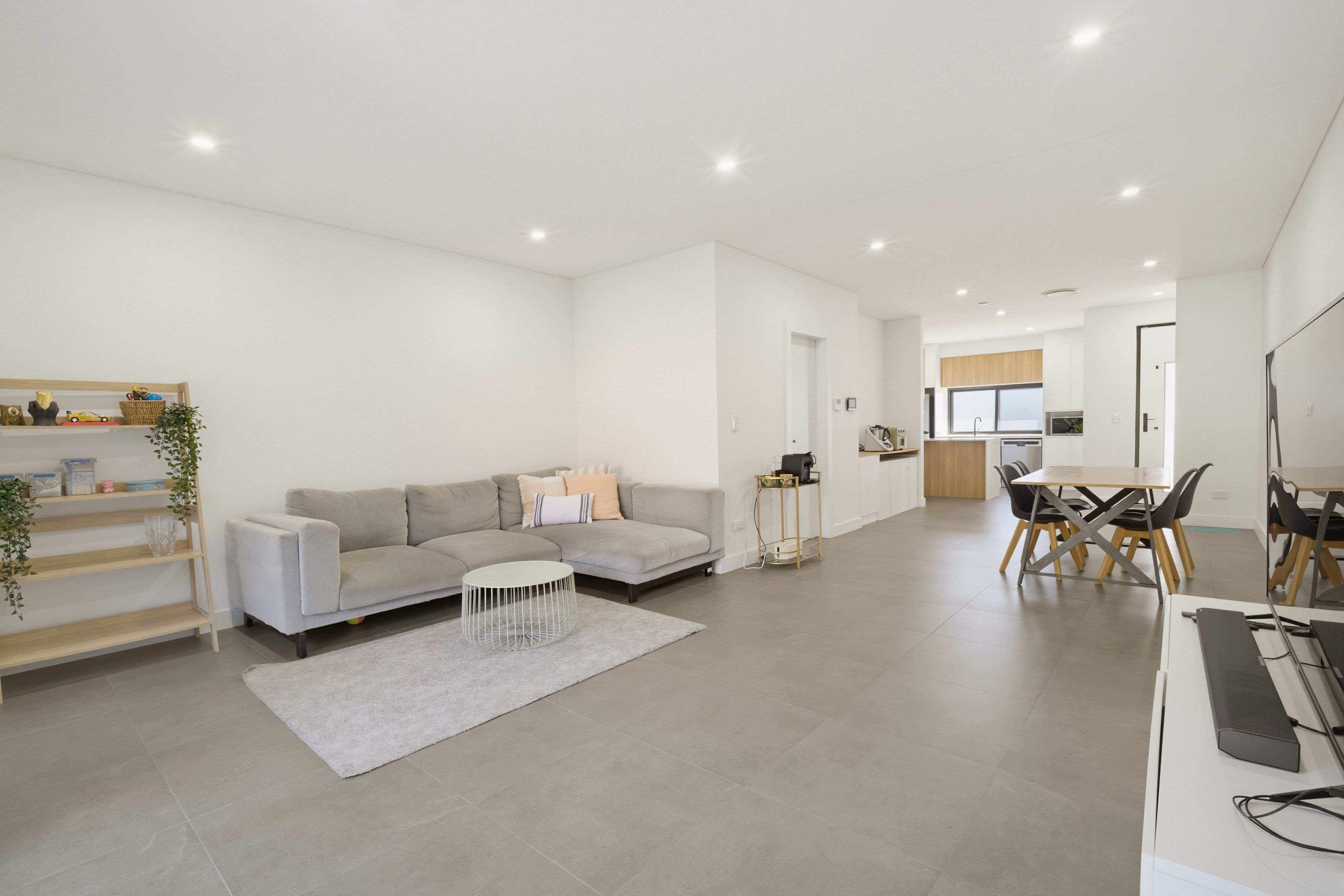4/16 Thurlow Street — photo from Ray White Riverwood