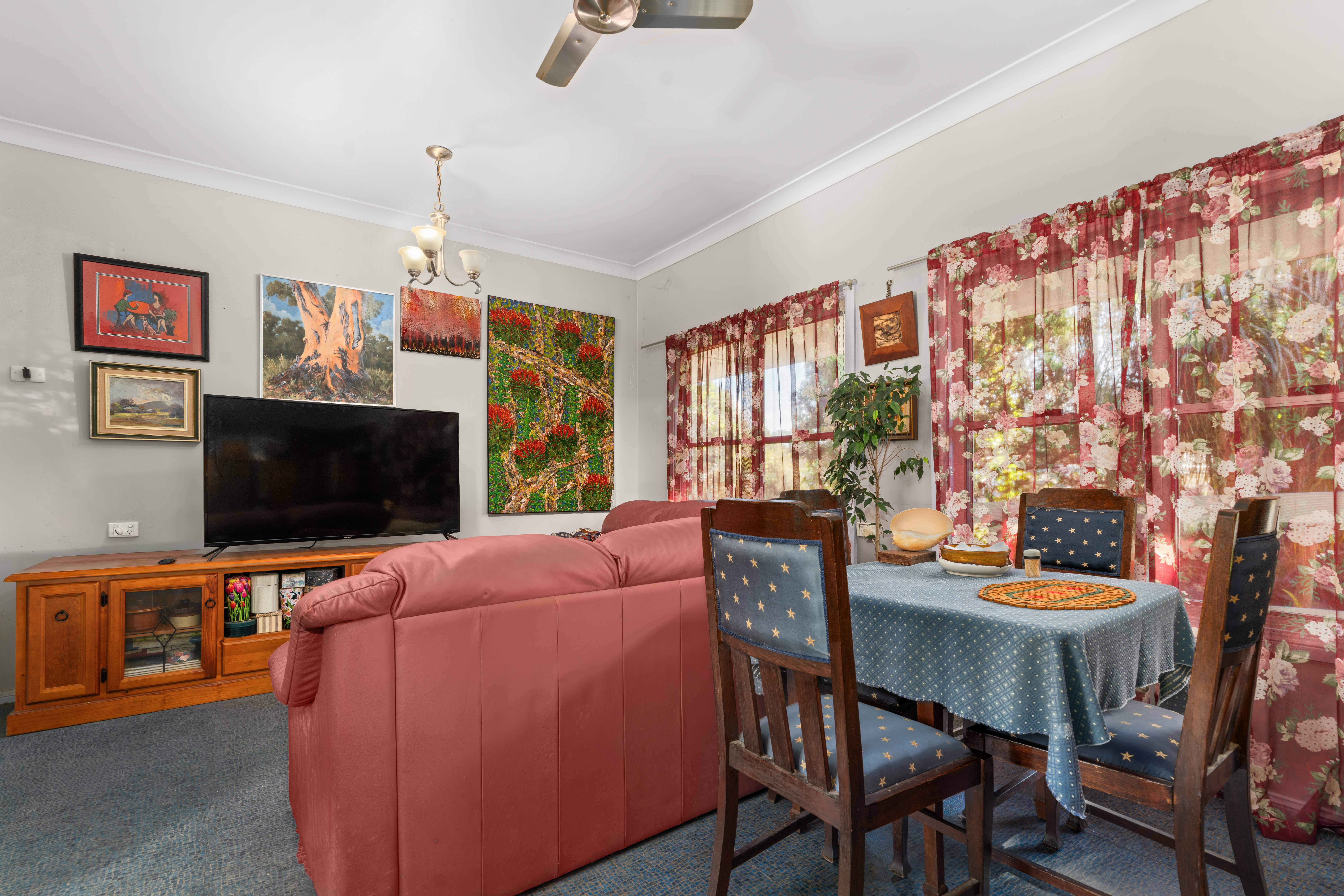 26 Ernest Street — photo 7 of 24