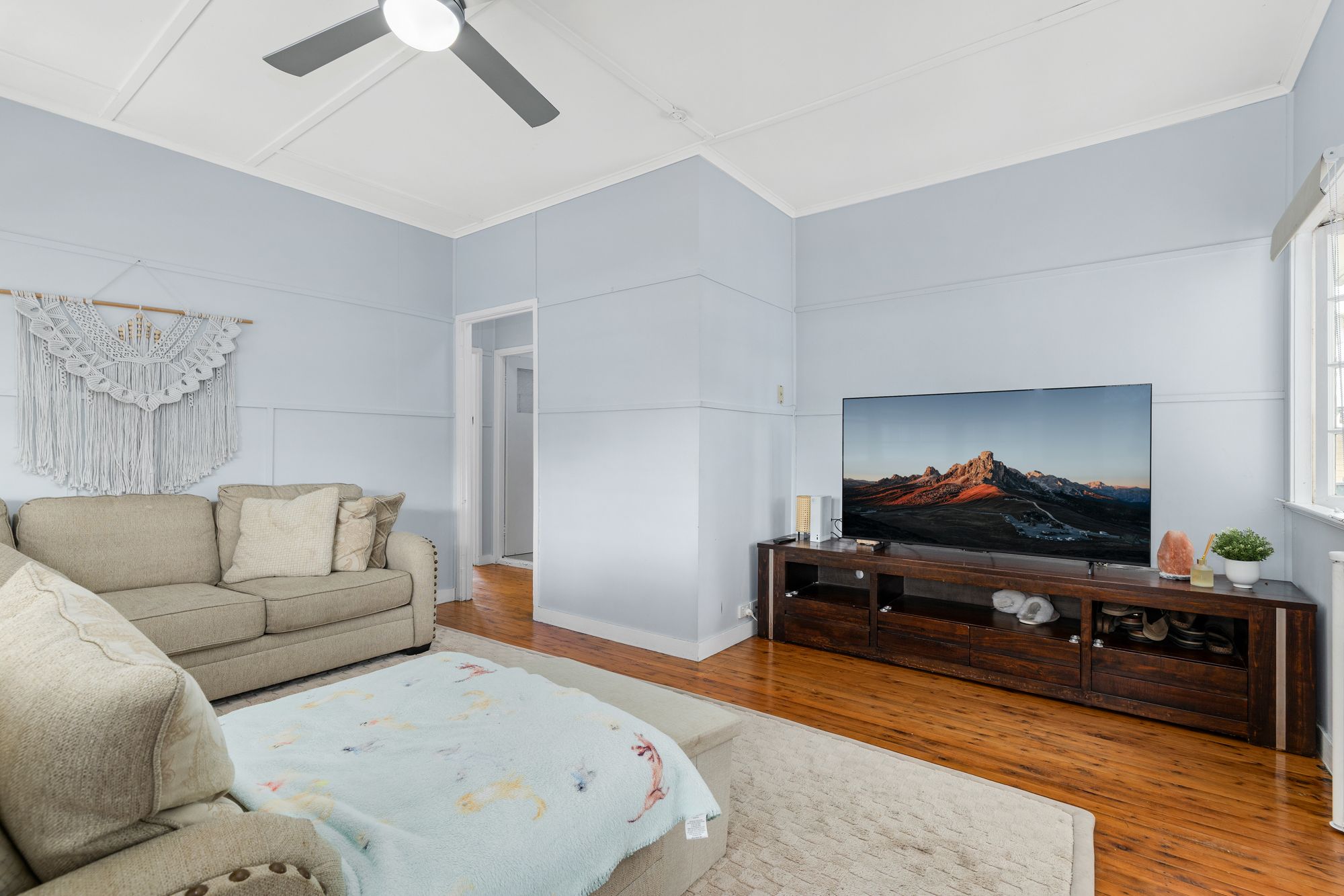 25 Marshall Street — photo 4 of 13