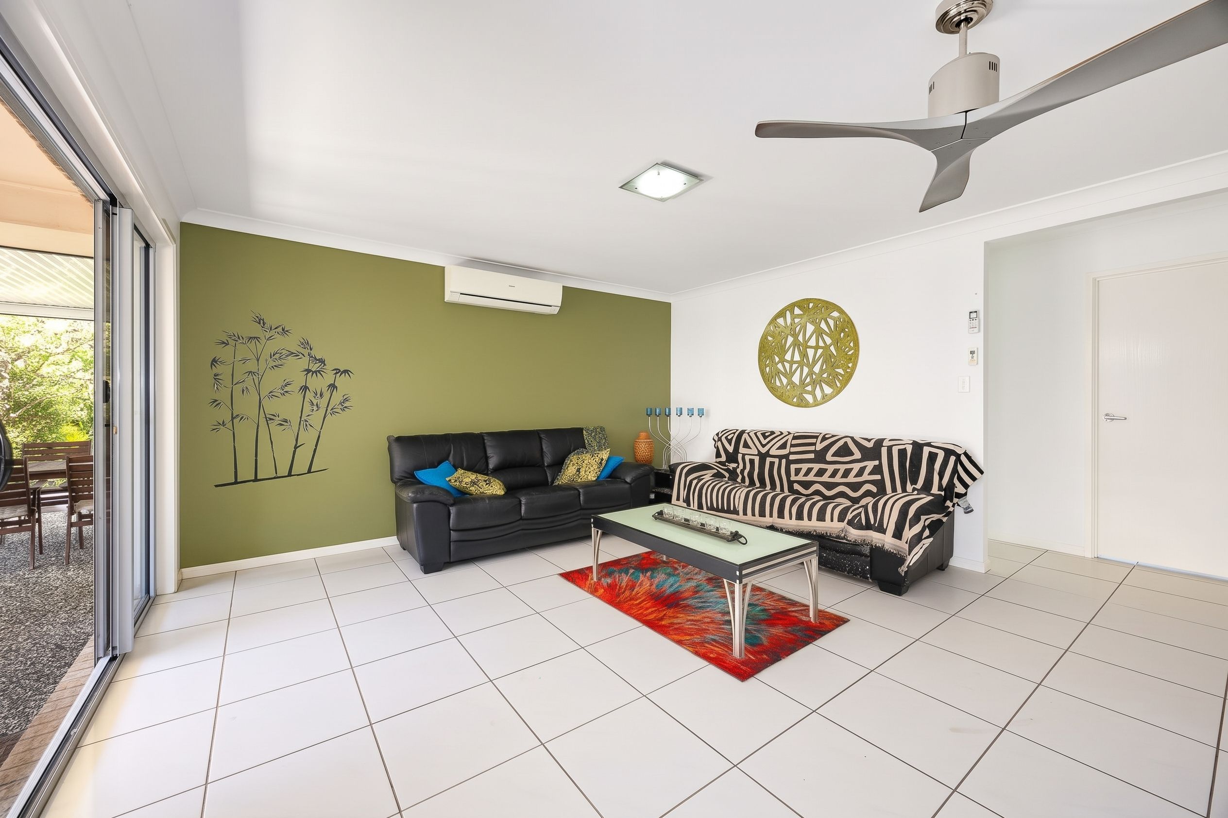 15 Birdwing Avenue — photo 5 of 20