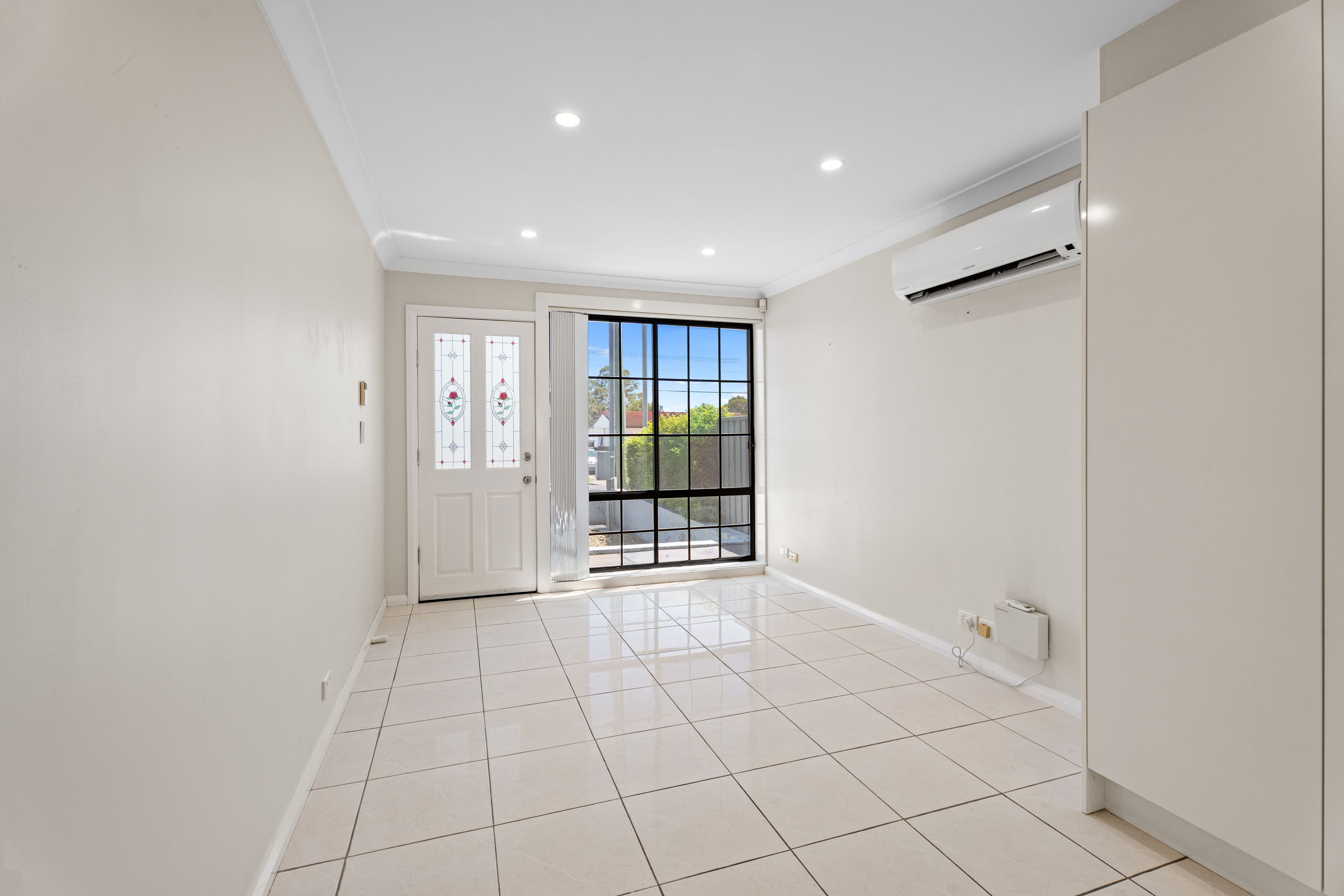 1/90 Cambridge Street, Cambridge Park, NSW