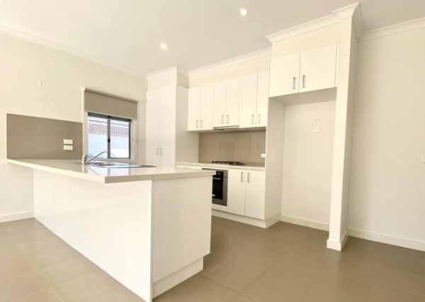 1/10 Chapman Drive, Wyndham Vale, VIC 3024