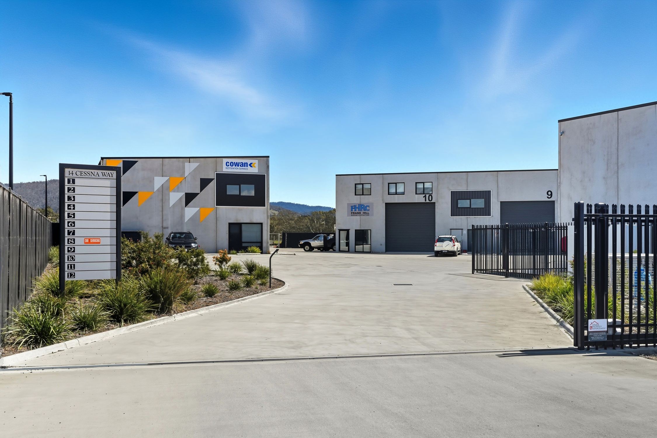 2/14 Cessna Way, Cambridge, TAS 7170