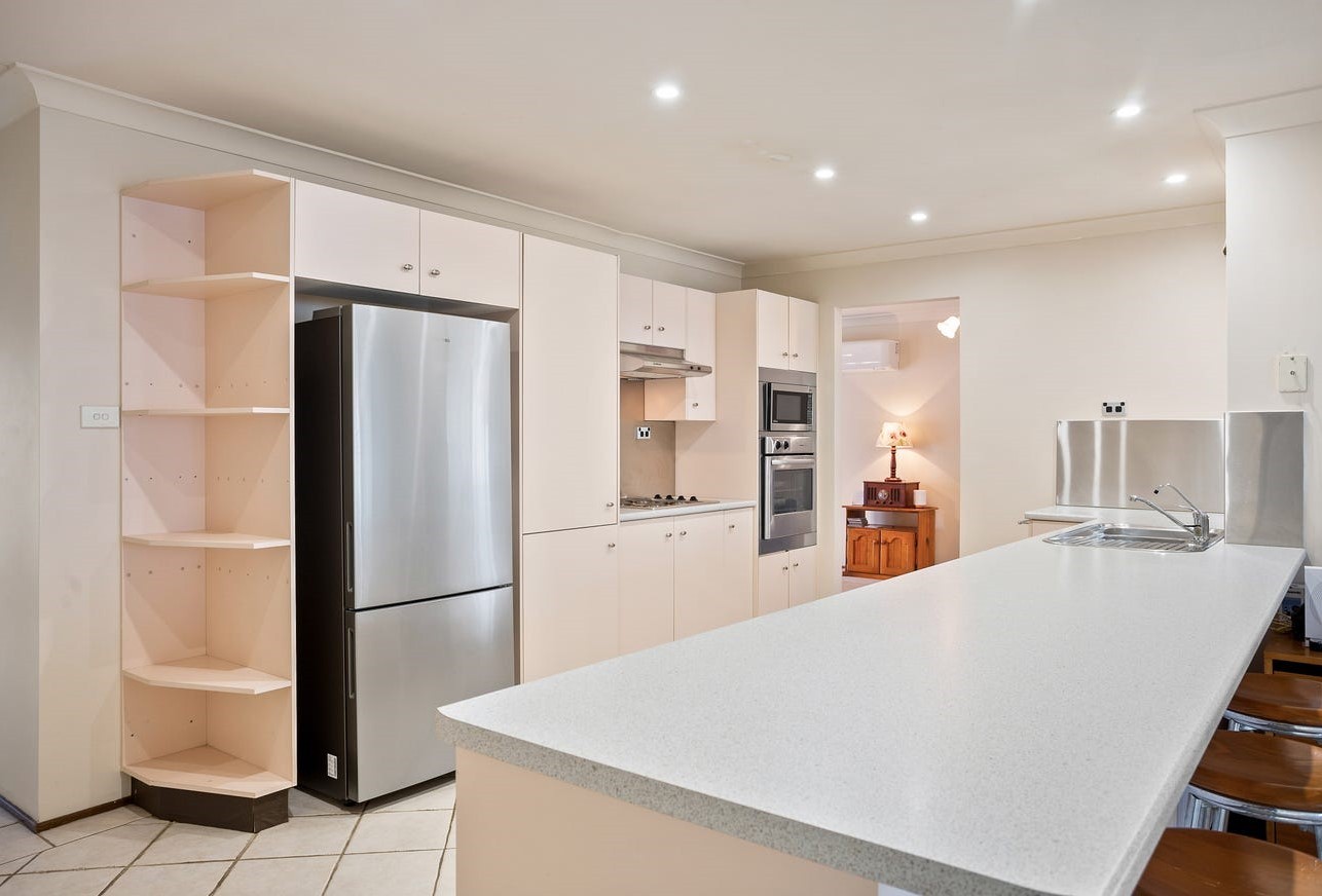 18 Richmond Place, Albion Park, NSW 2527