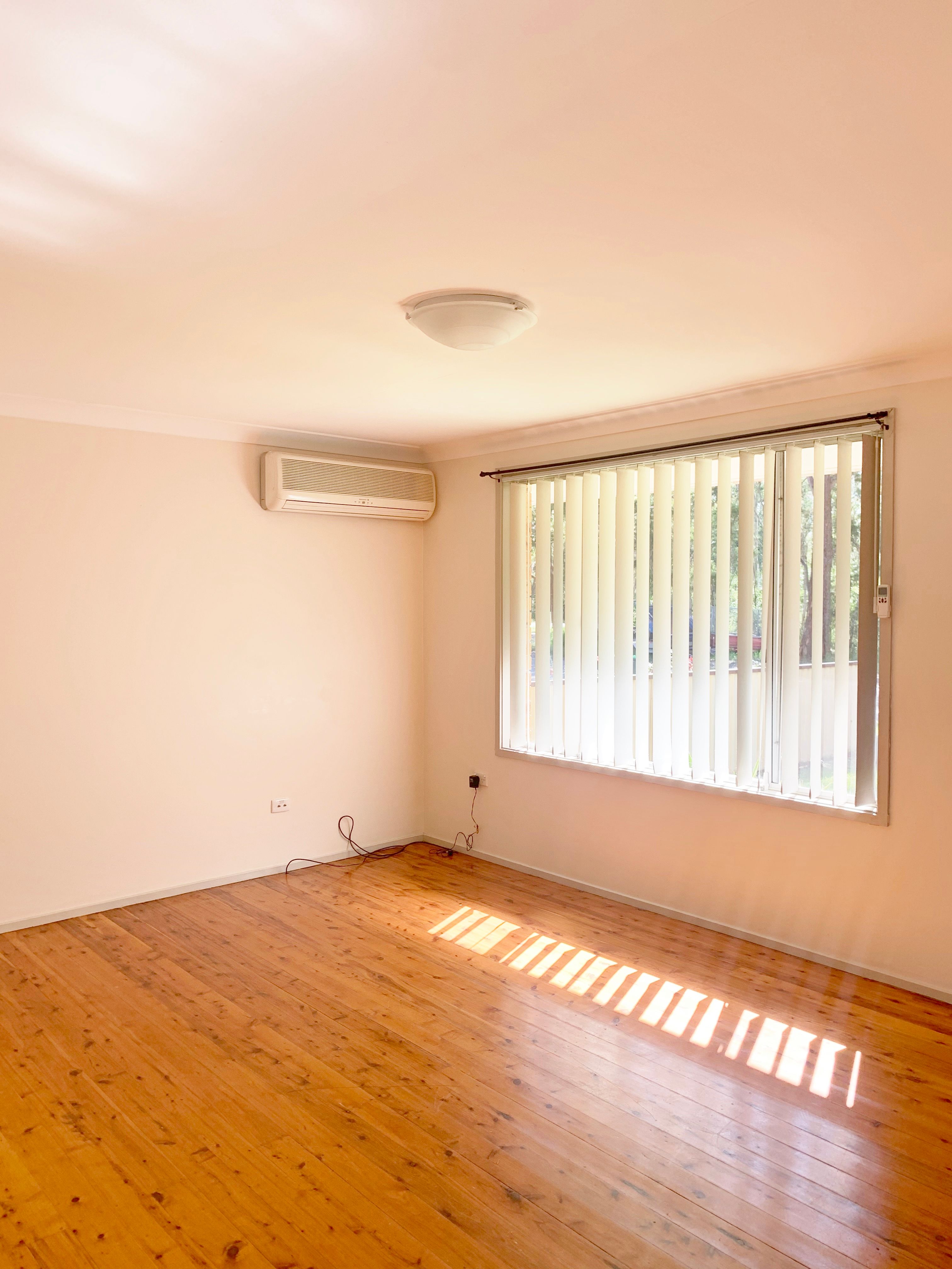 20 Lowana Avenue, Charmhaven, NSW 2263
