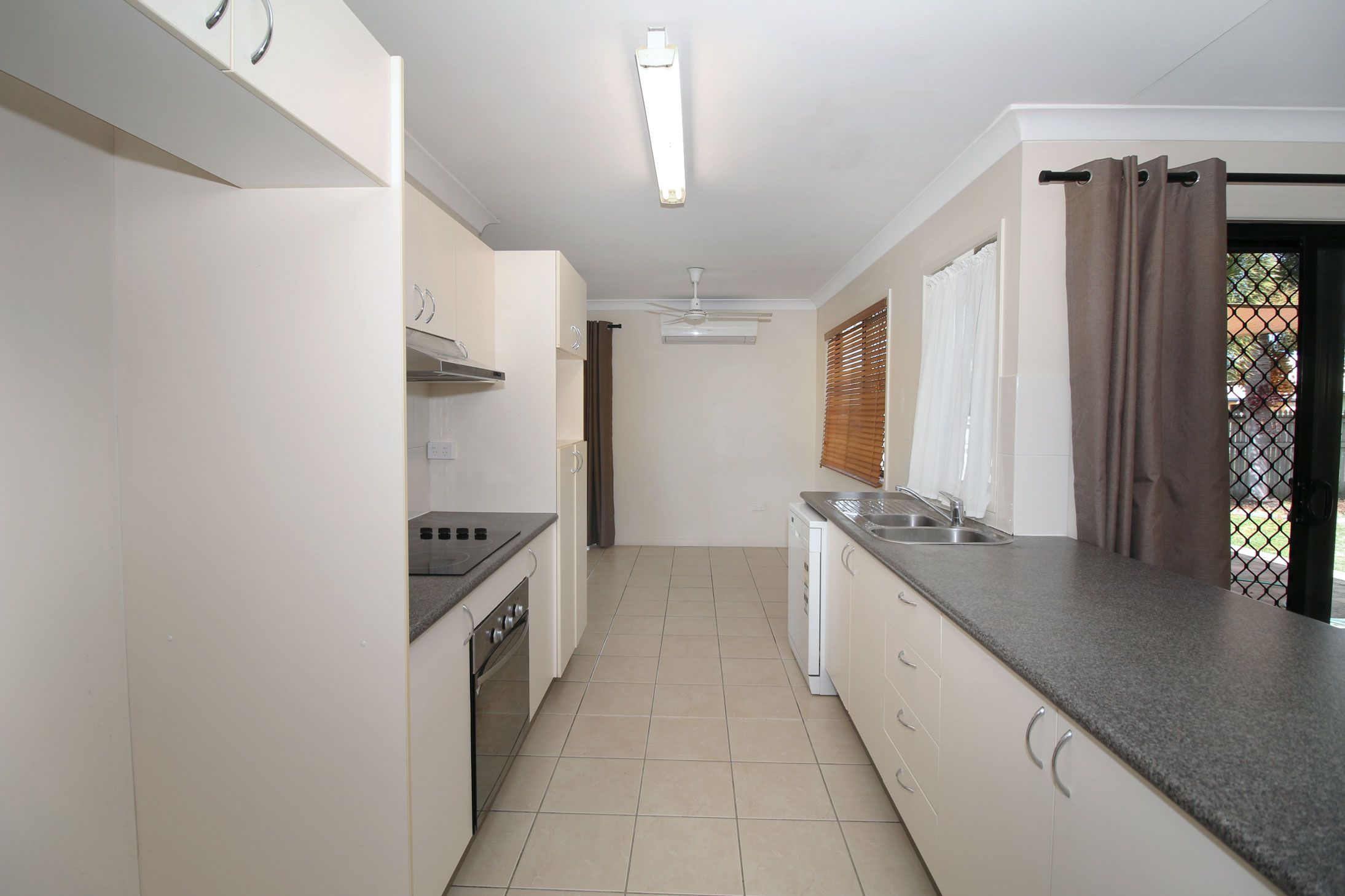 5 Maynard Court, Condon, QLD 4815