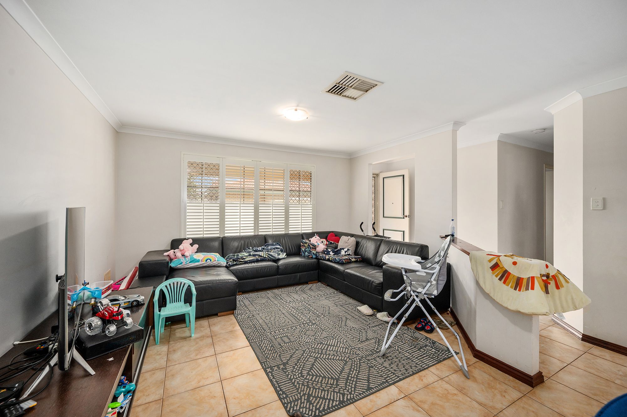 9B Wickling Drive, Beckenham, WA 6107