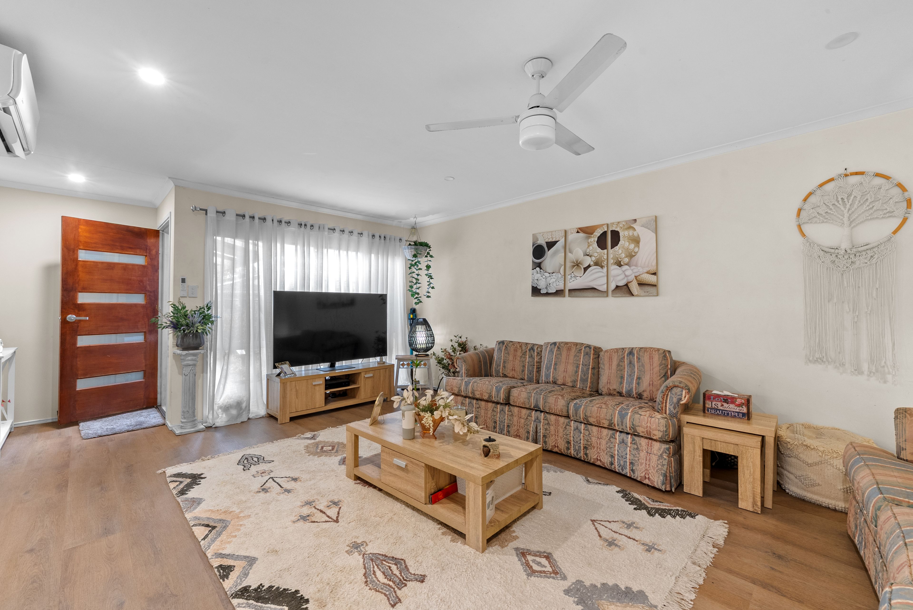 93 River Oak Drive, Helensvale, QLD 4212