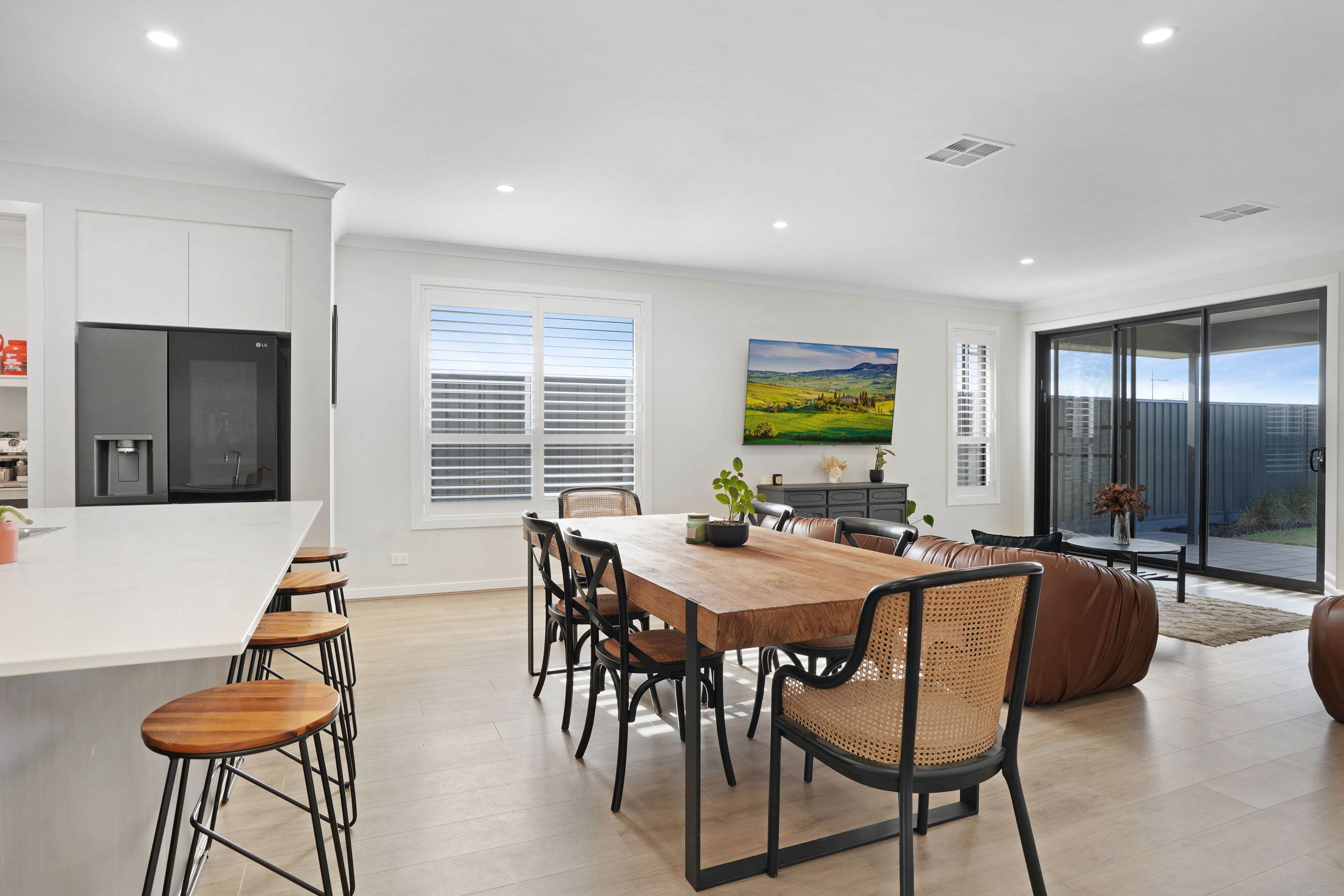 24 Verdello Drive — photo 7 of 16