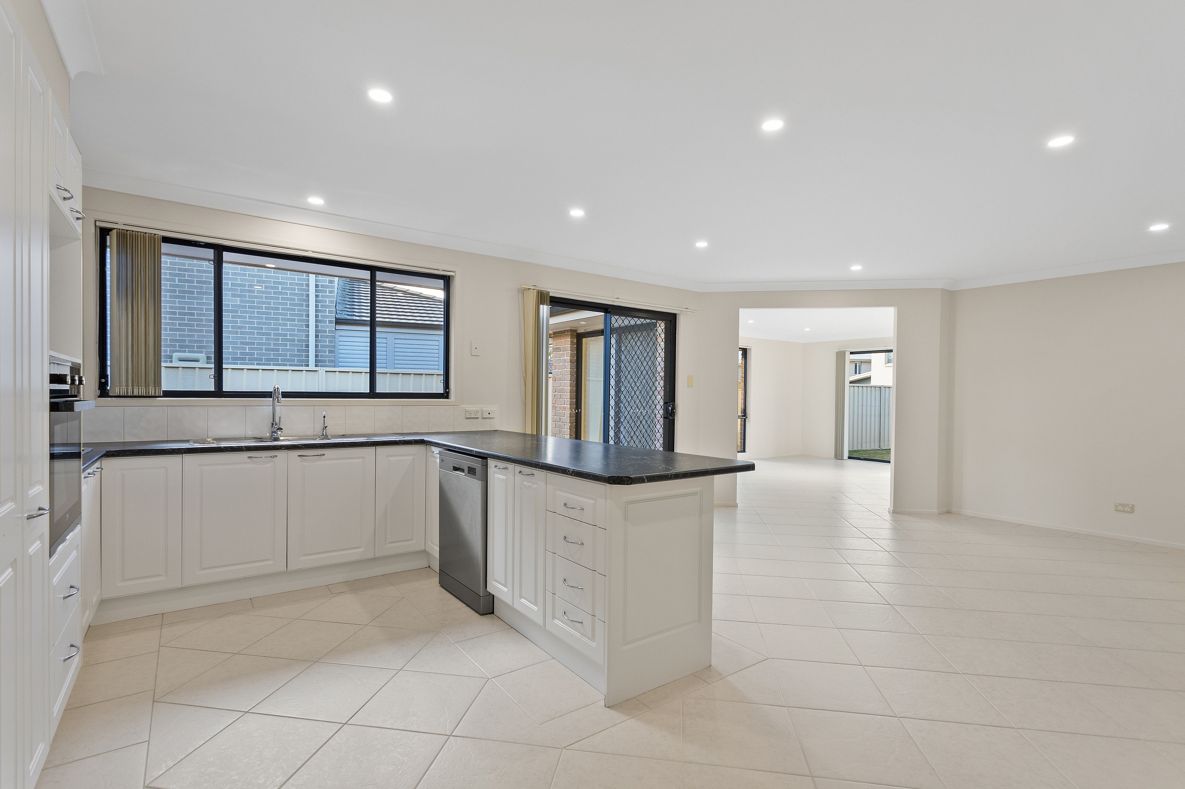 16 Hennesy Street, Flinders, NSW 2529