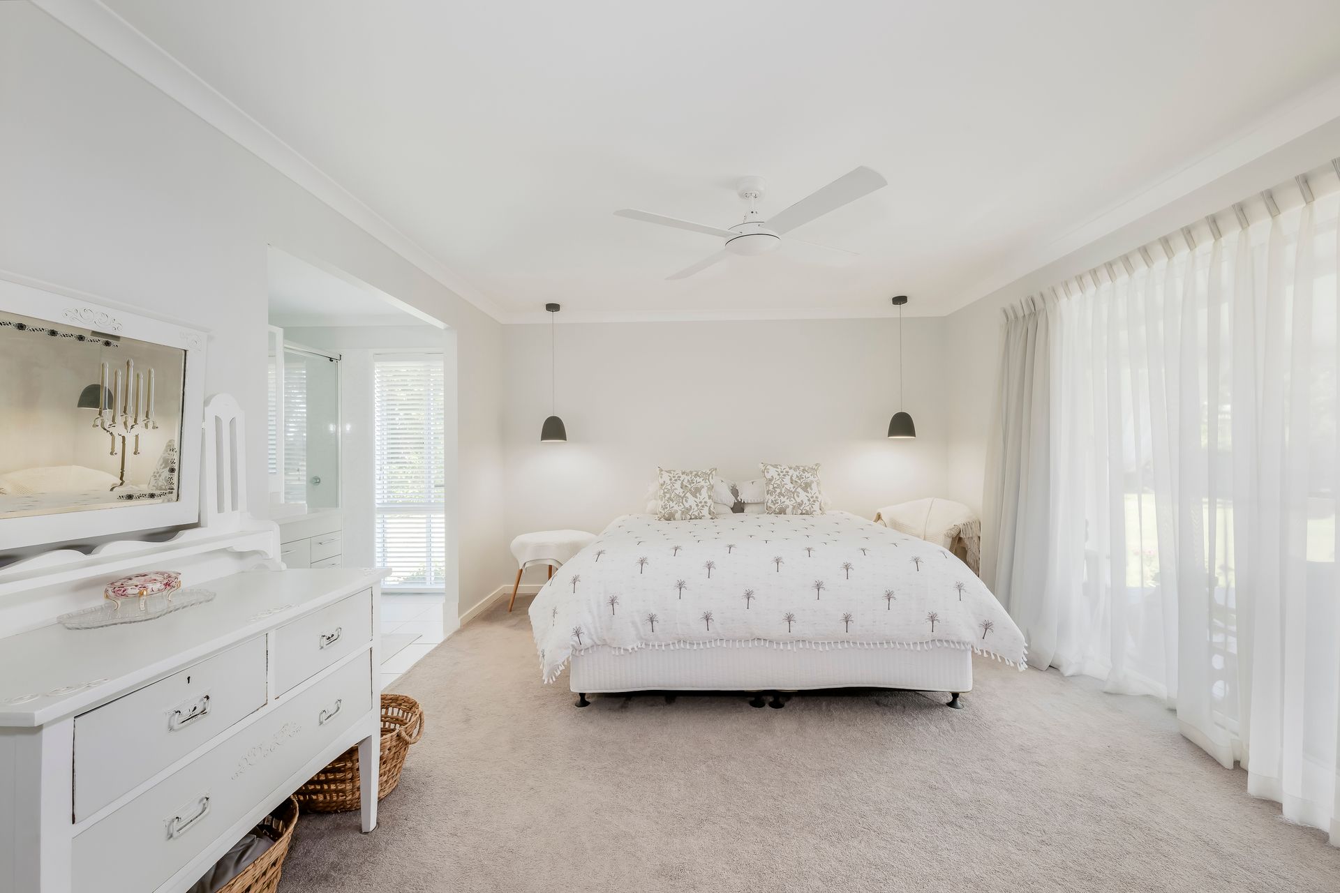 3 Raewood Close — photo 15 of 30