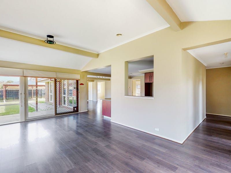 1 Farmillo Court — photo 5 of 12