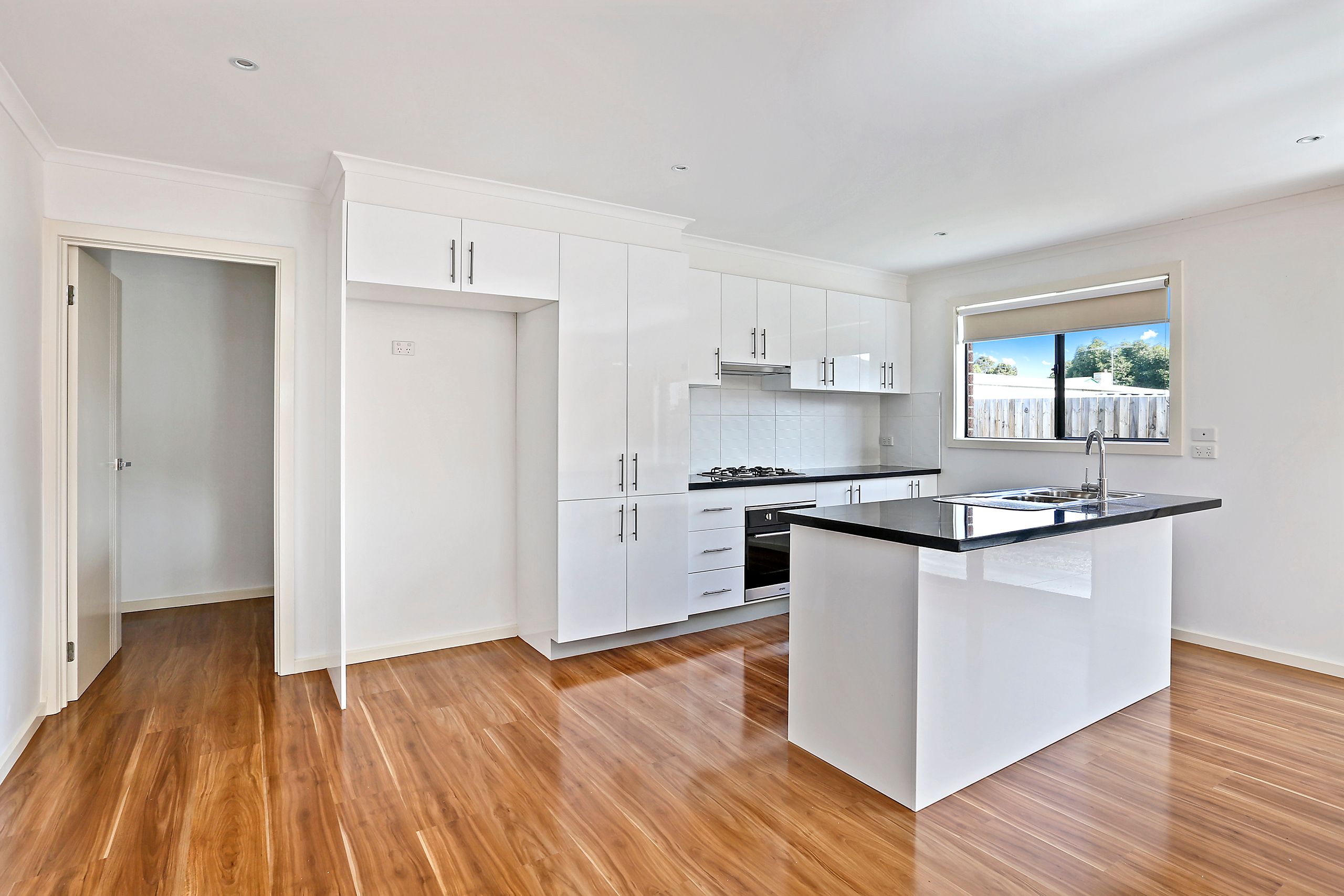 2/15 Watsonia Grove, Norlane, VIC 3214