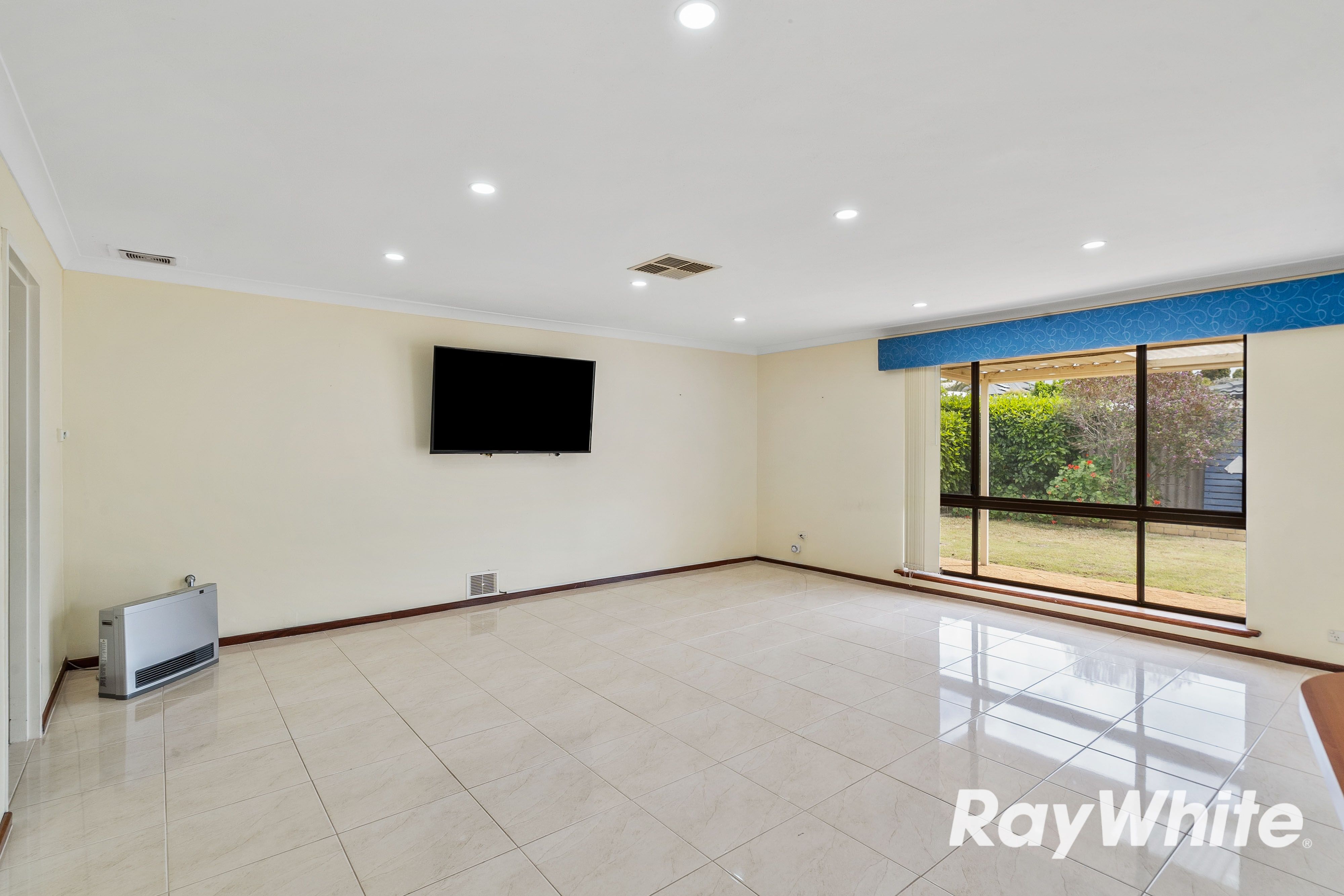 80 Mclarty Road — photo 6 of 22