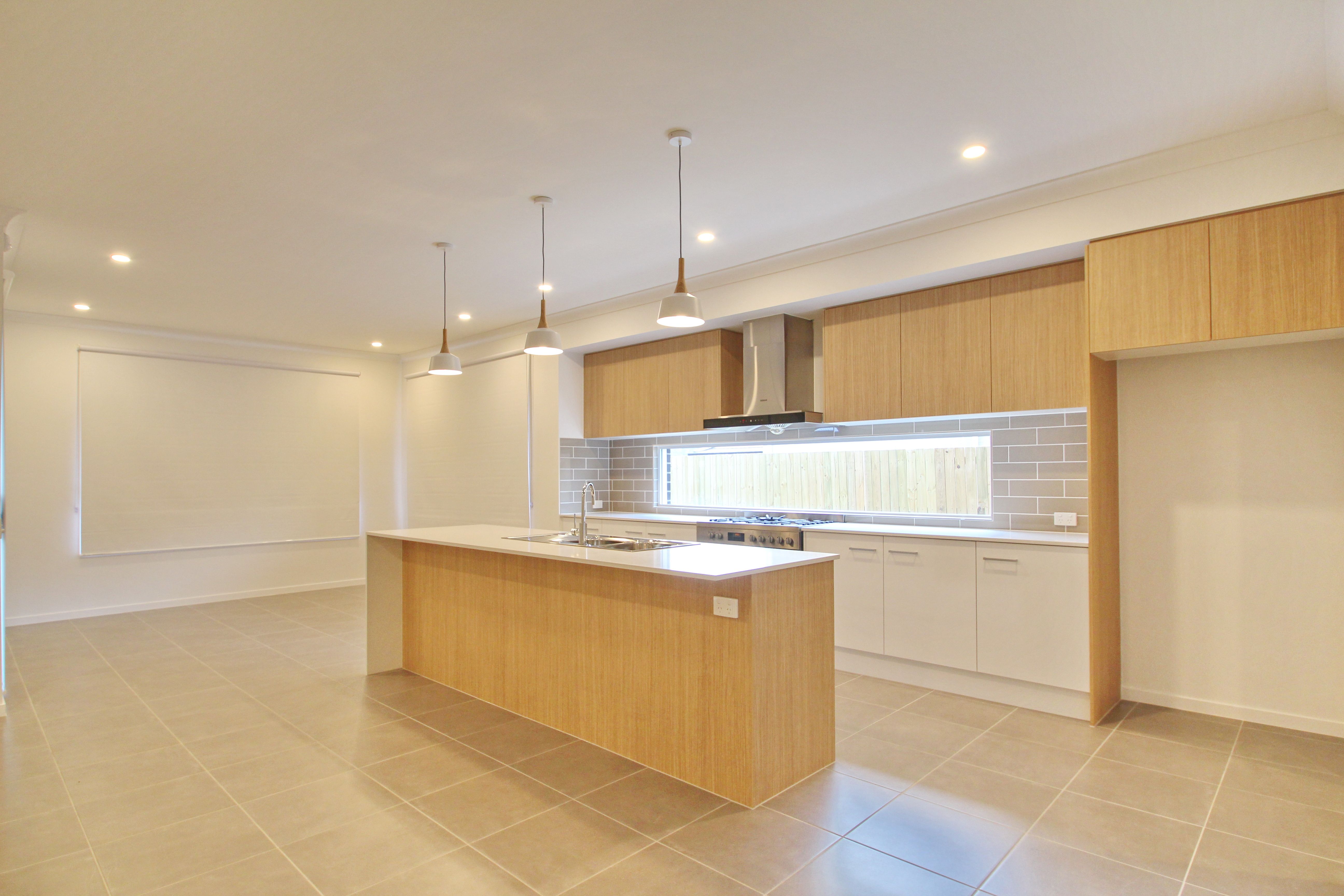 59 Helsinki Street, SPRING MOUNTAIN, QLD 4300