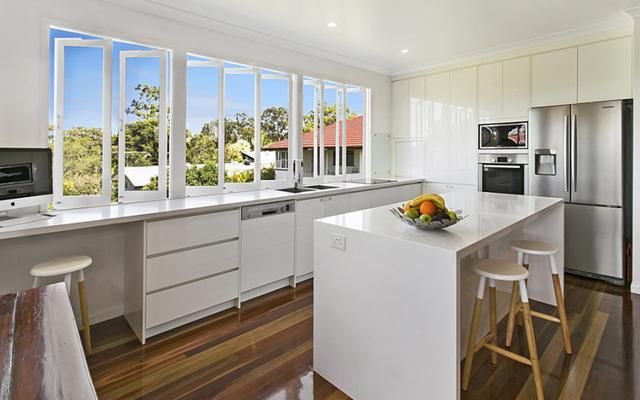 16 Strathfield Street, Tarragindi, QLD 4121