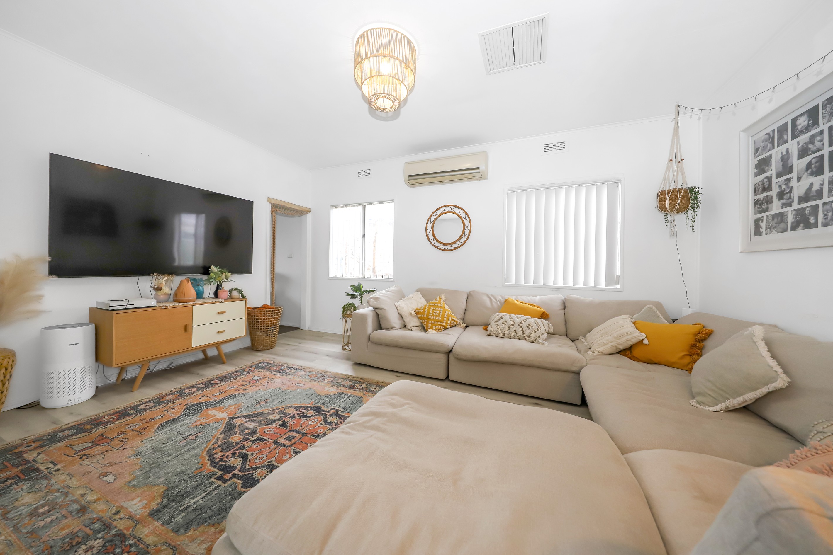 199 Simpson Street, Tumut, NSW 2720