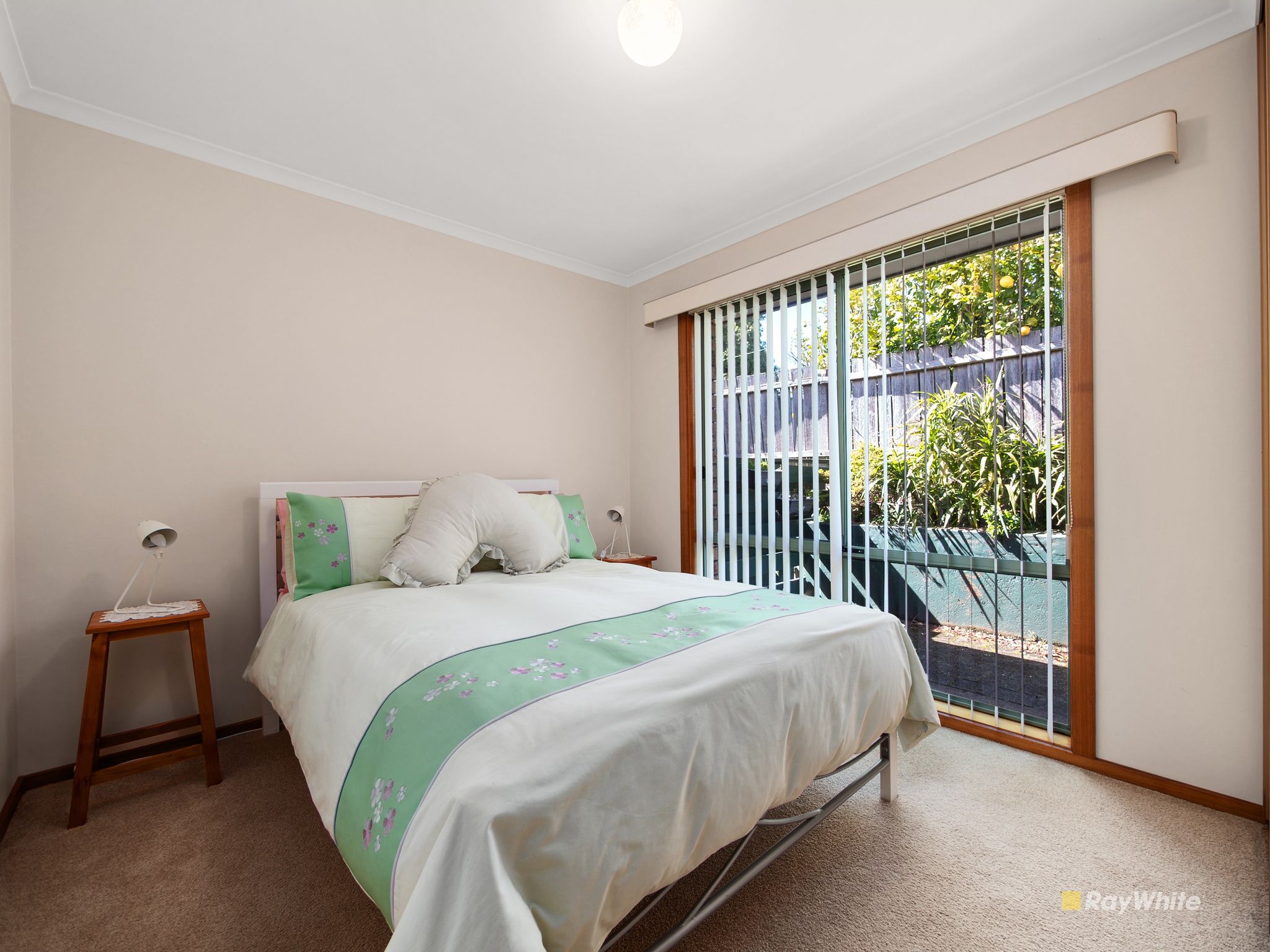 4/52 Hogg Street — photo 7 of 13