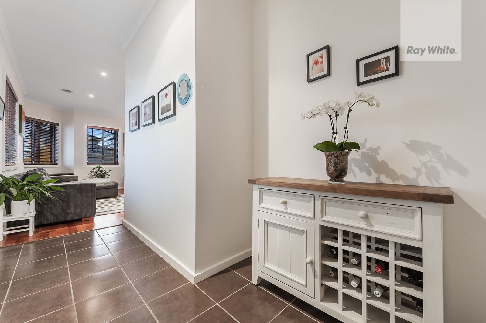 16 Burniston Avenue, Craigieburn, VIC 3064
