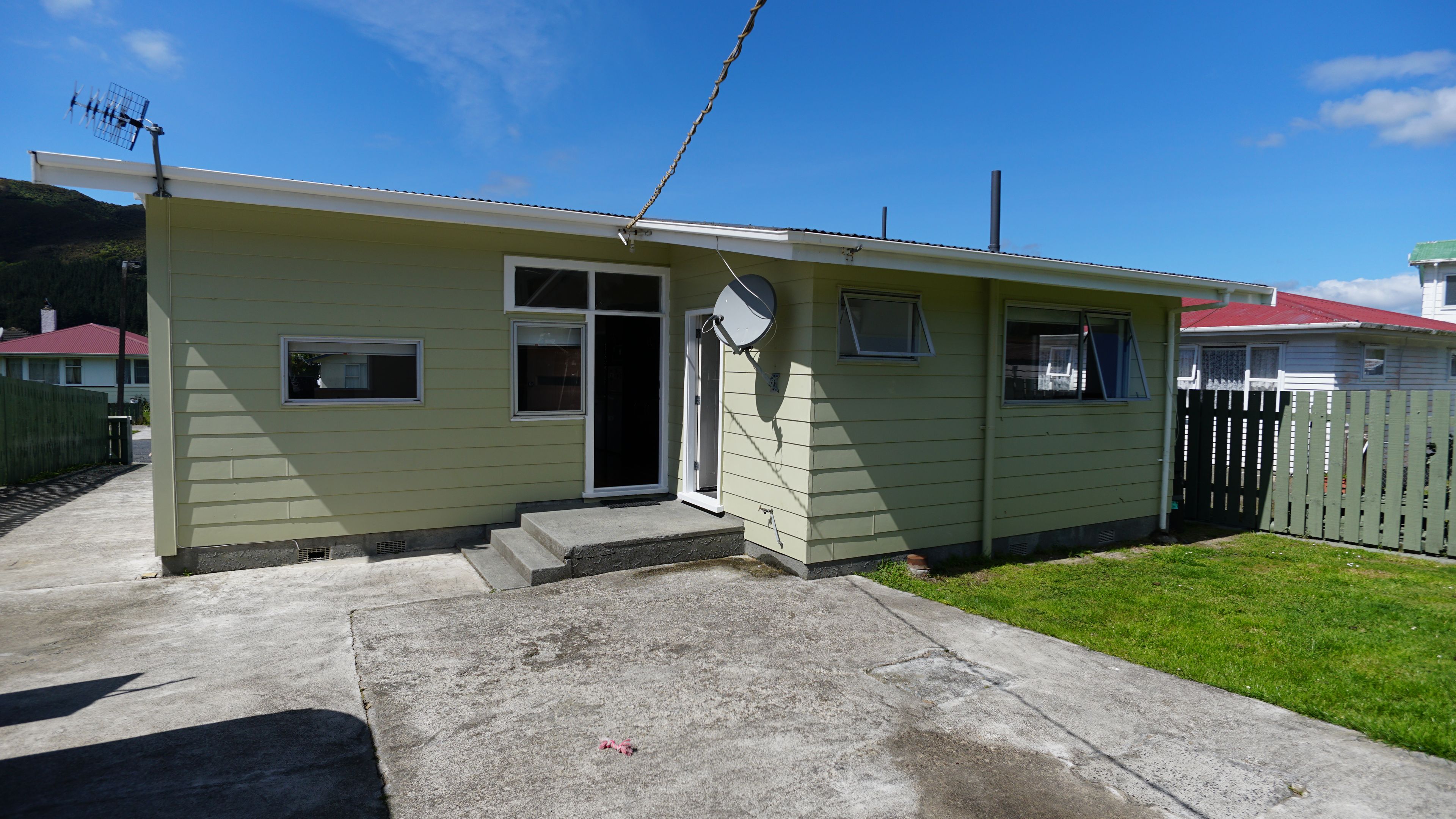 27 Hamstead Street, Wainuiomata, Lower Hutt City