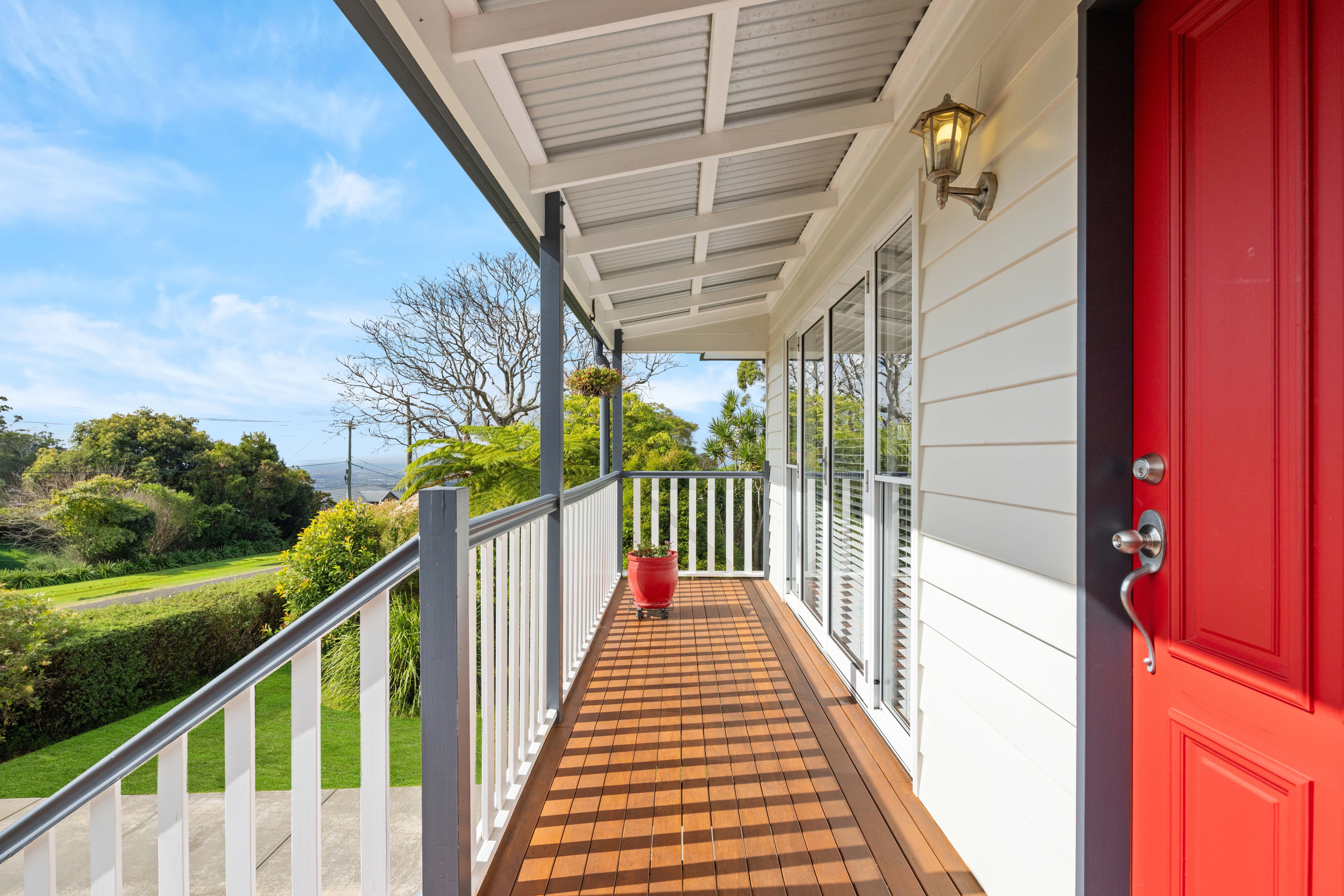 92 Coomera Gorge Drive — photo 8 of 30